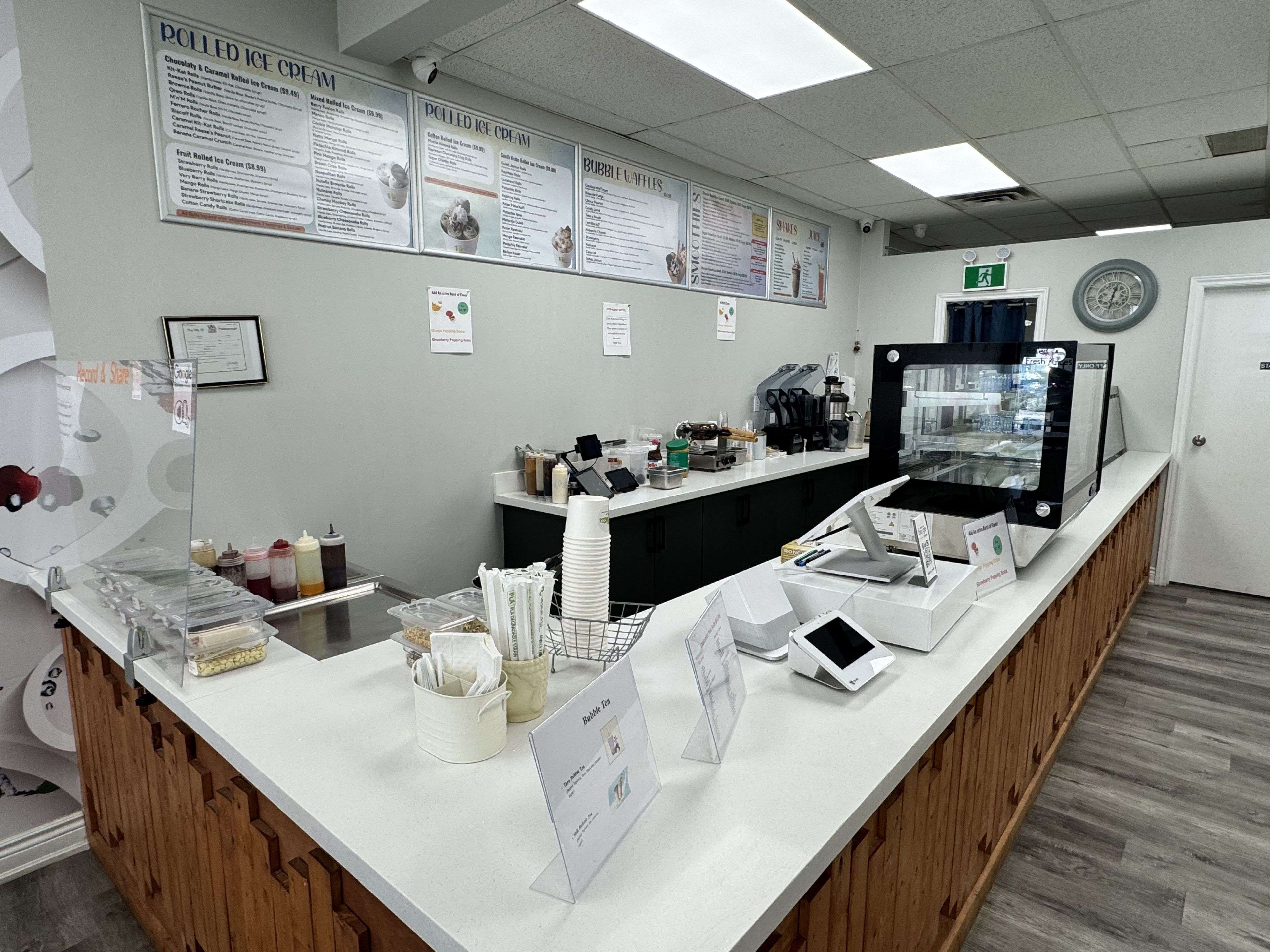 Peterborough, ON K9H 5Z5,871-875 Chemong RD #14B