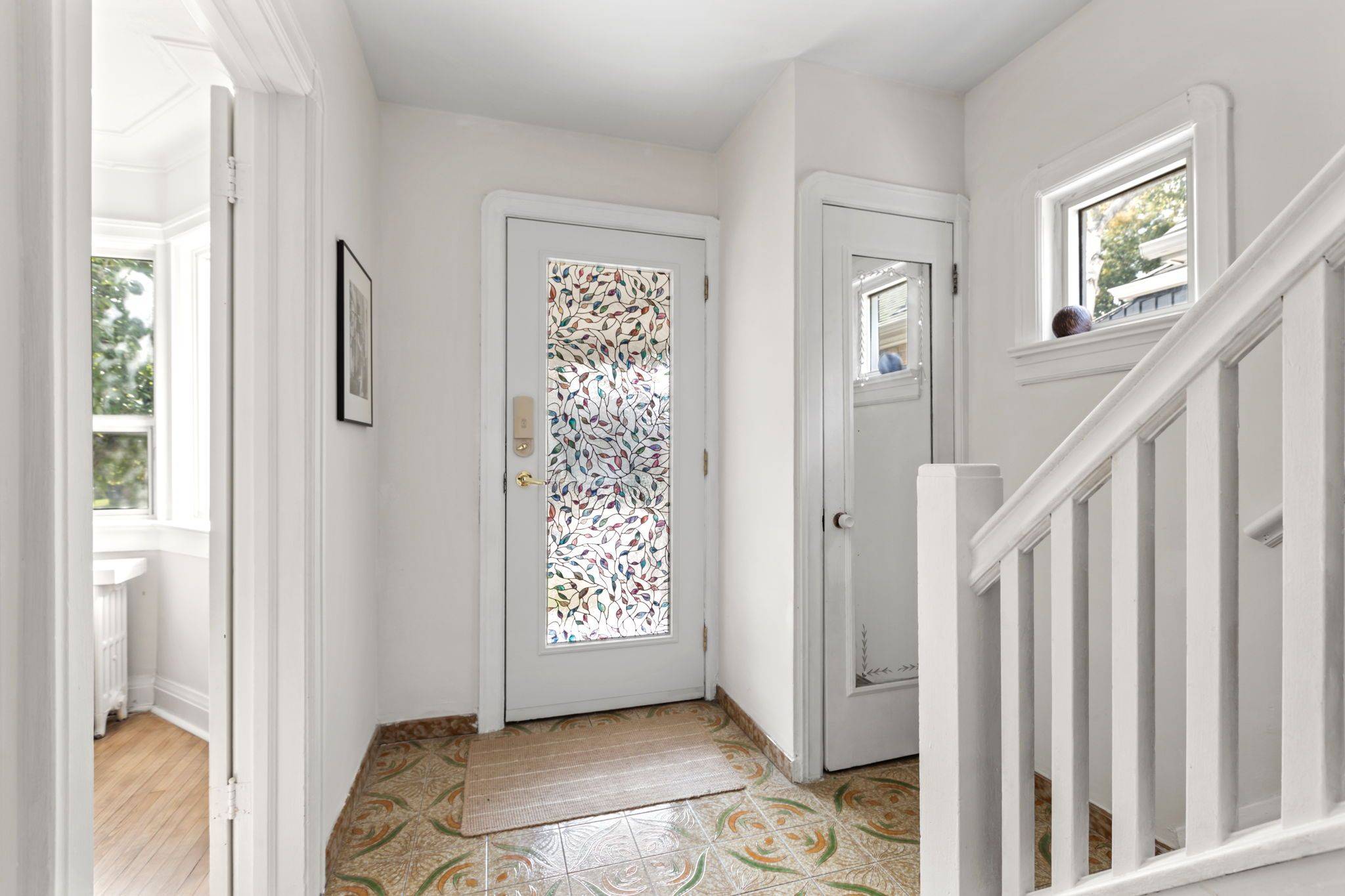 Toronto E03, ON M4K 2B5,86 Floyd AVE