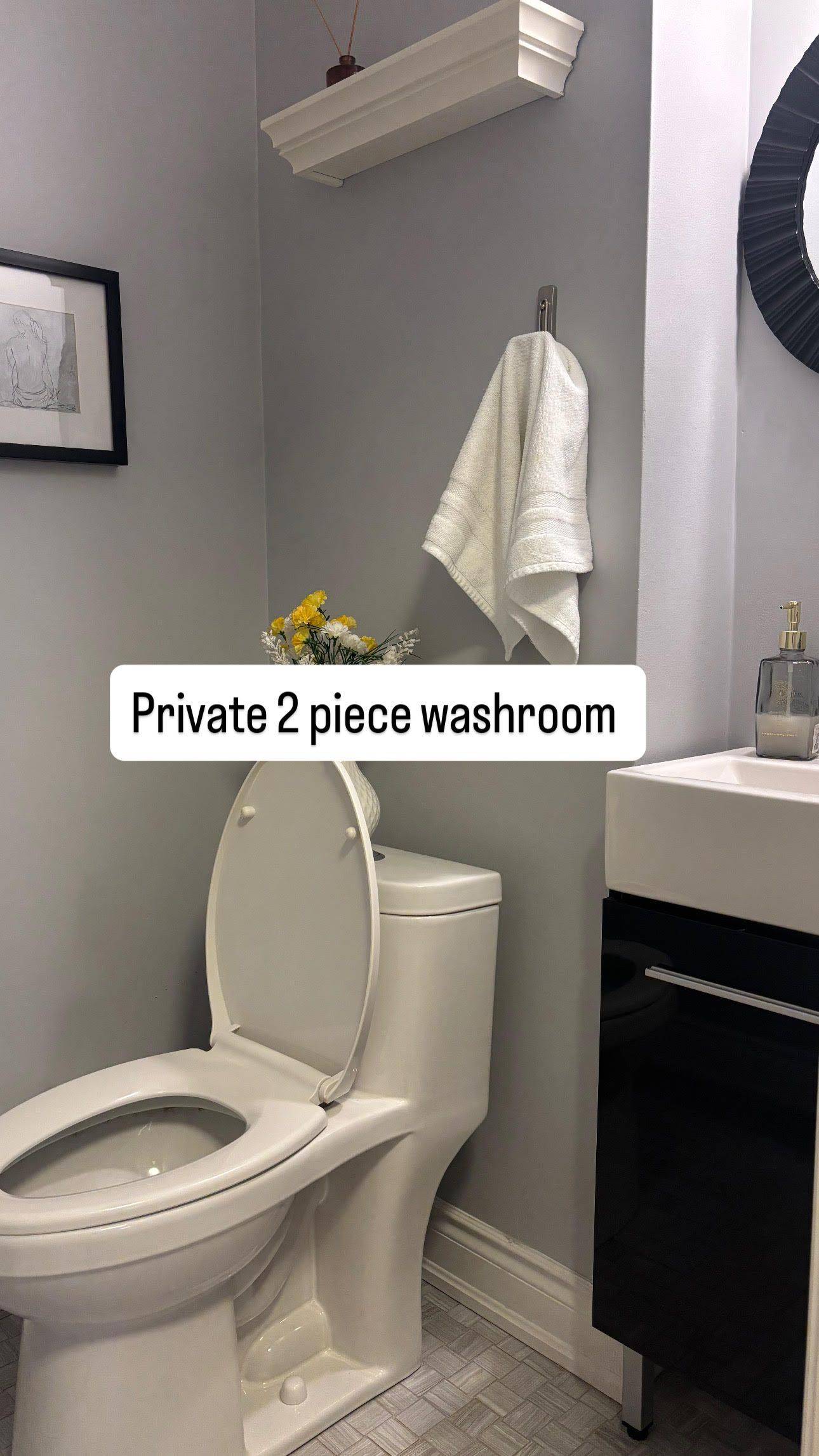 Mississauga, ON L5C 1S5,1341 Freeport DR