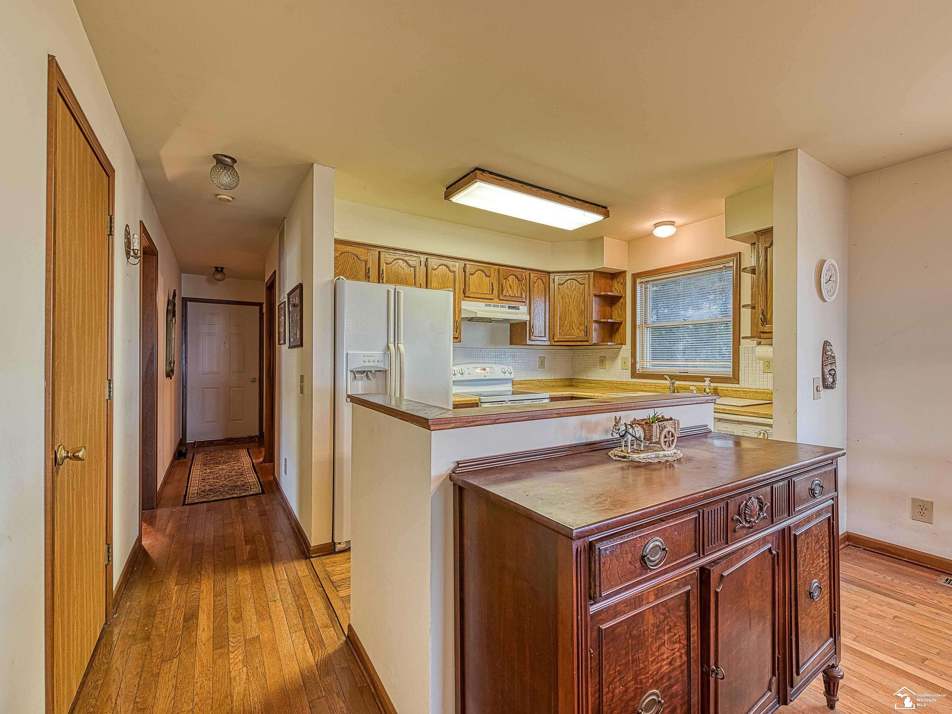 Newport, MI 48166,3541 Lakeshore