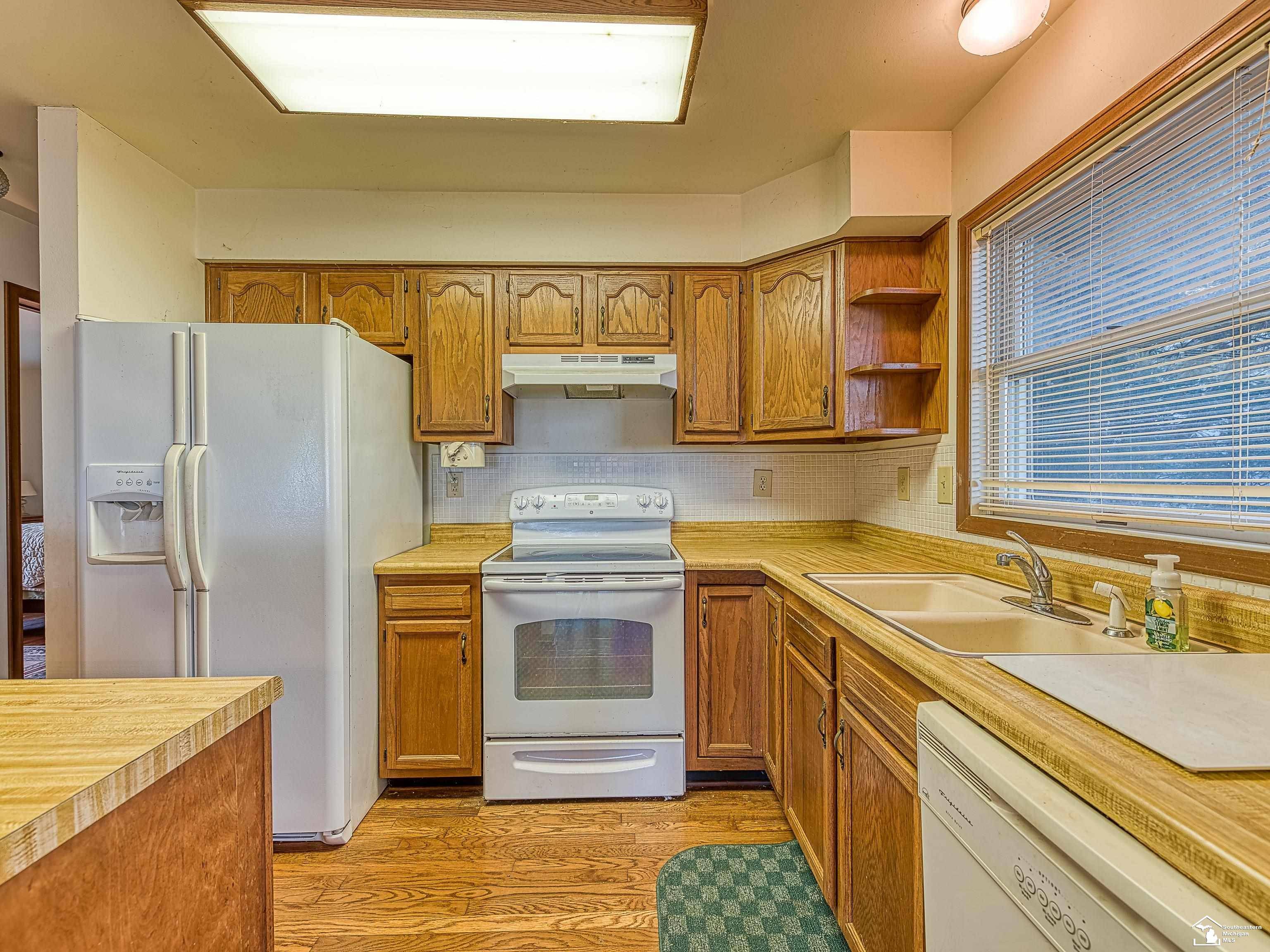 Newport, MI 48166,3541 Lakeshore