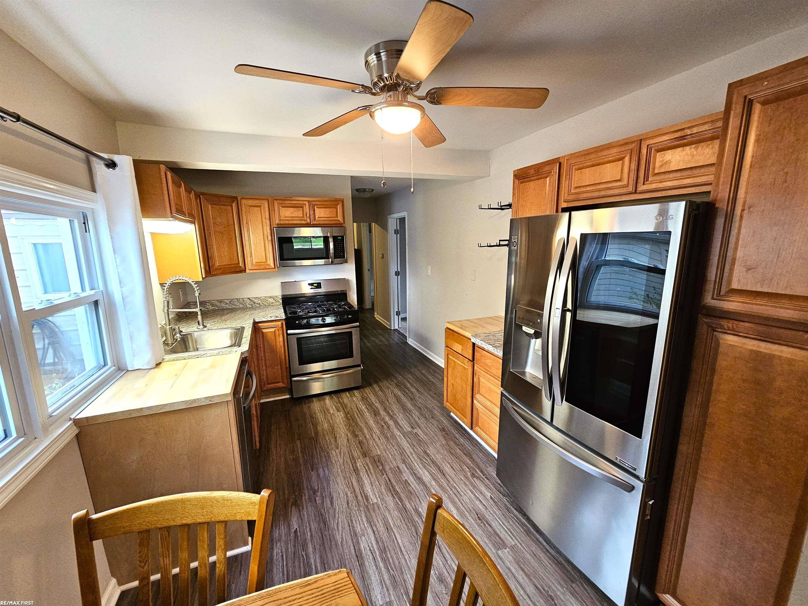 Harrison Twp, MI 48045,26200 Campau