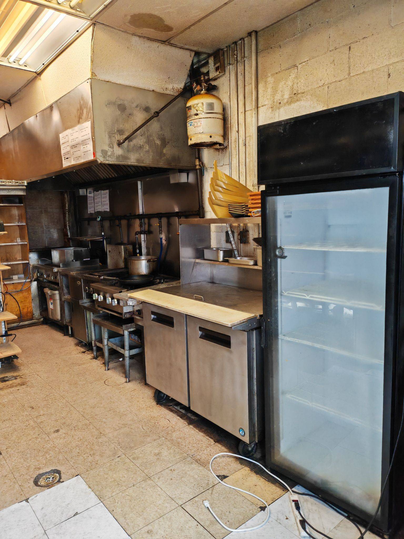 Mississauga, ON L4W 5G6,1550 South Gateway RD #1A