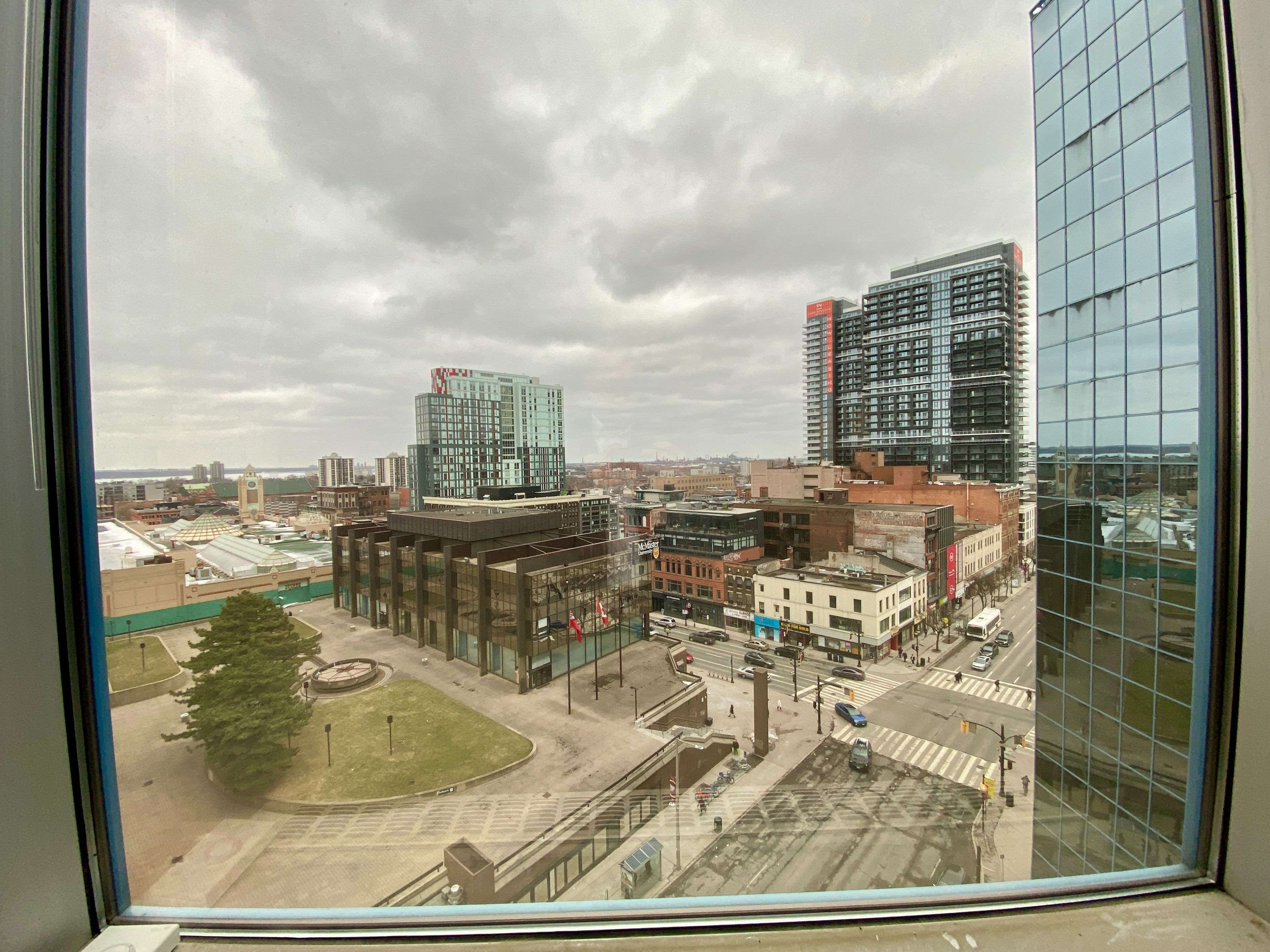 Hamilton, ON L8P 4W7,21 King ST W #900