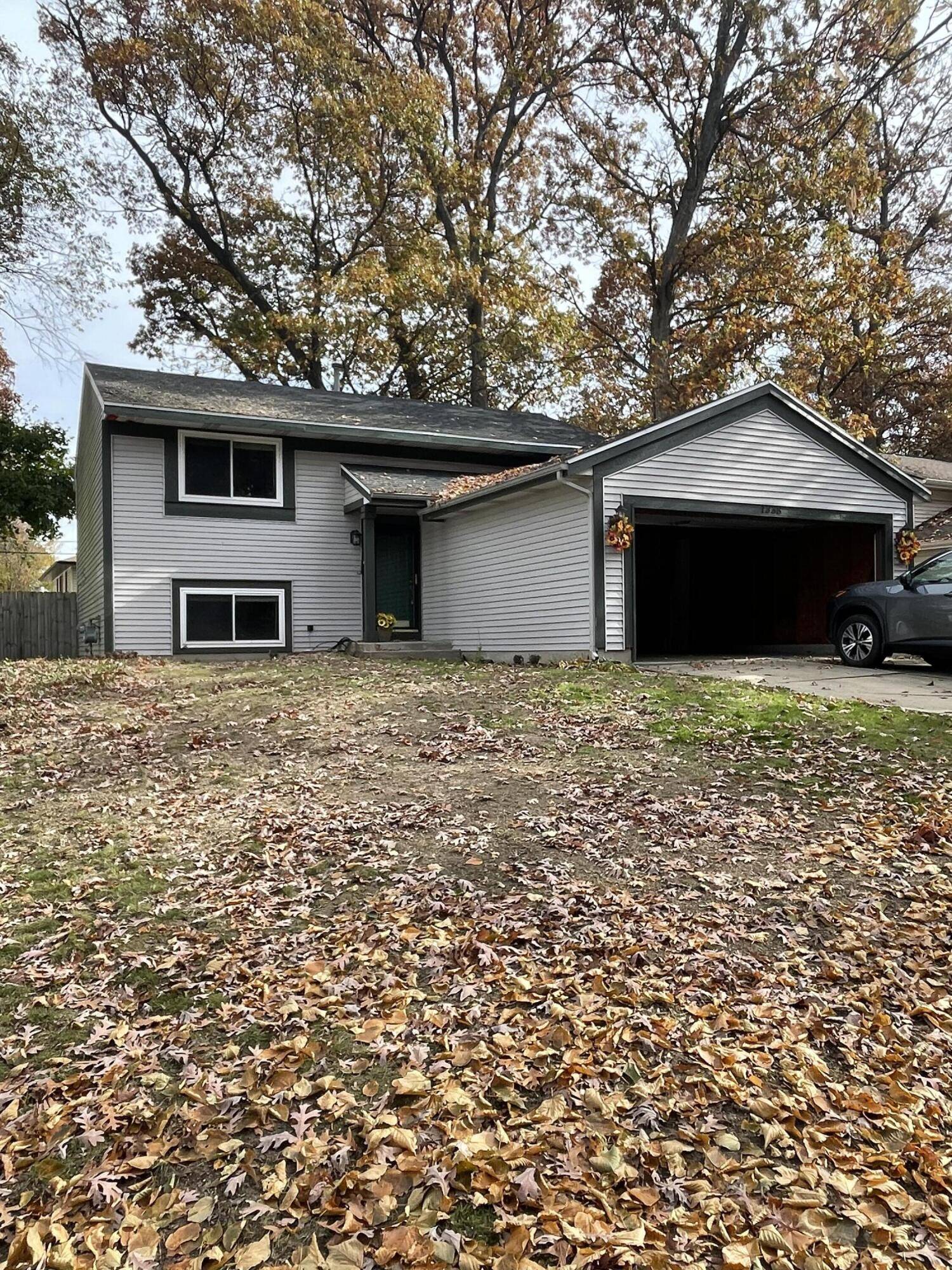 Grand Rapids, MI 49506,1338 Gladstone DR SE