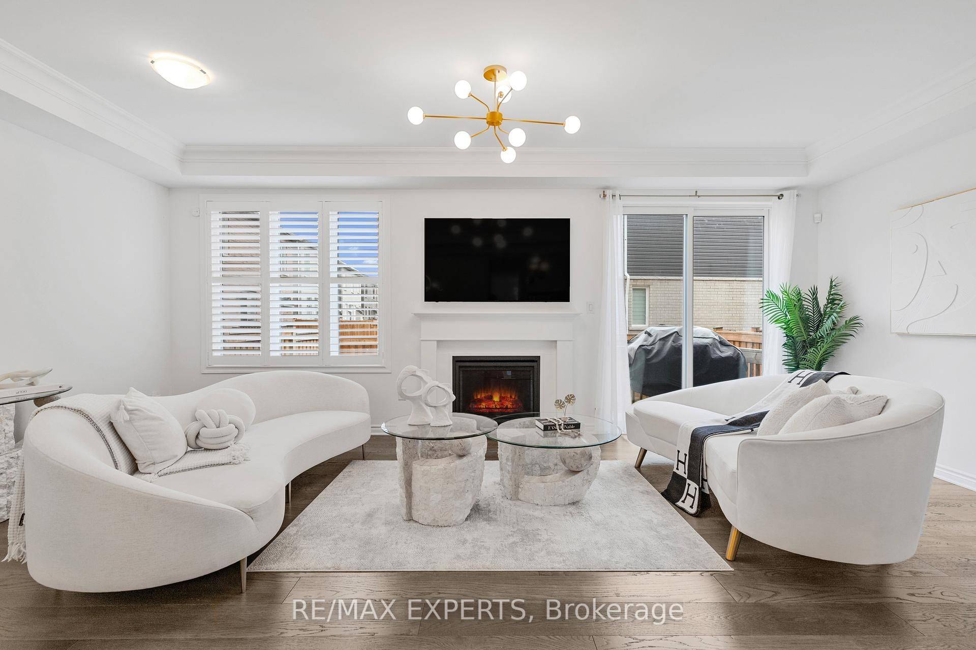 Milton, ON L9E 1X5,1358 Lobelia CRES