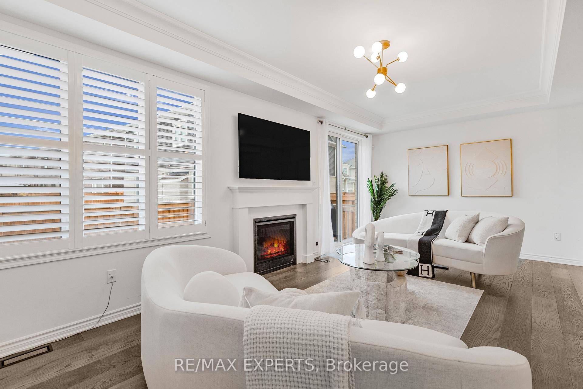 Milton, ON L9E 1X5,1358 Lobelia CRES