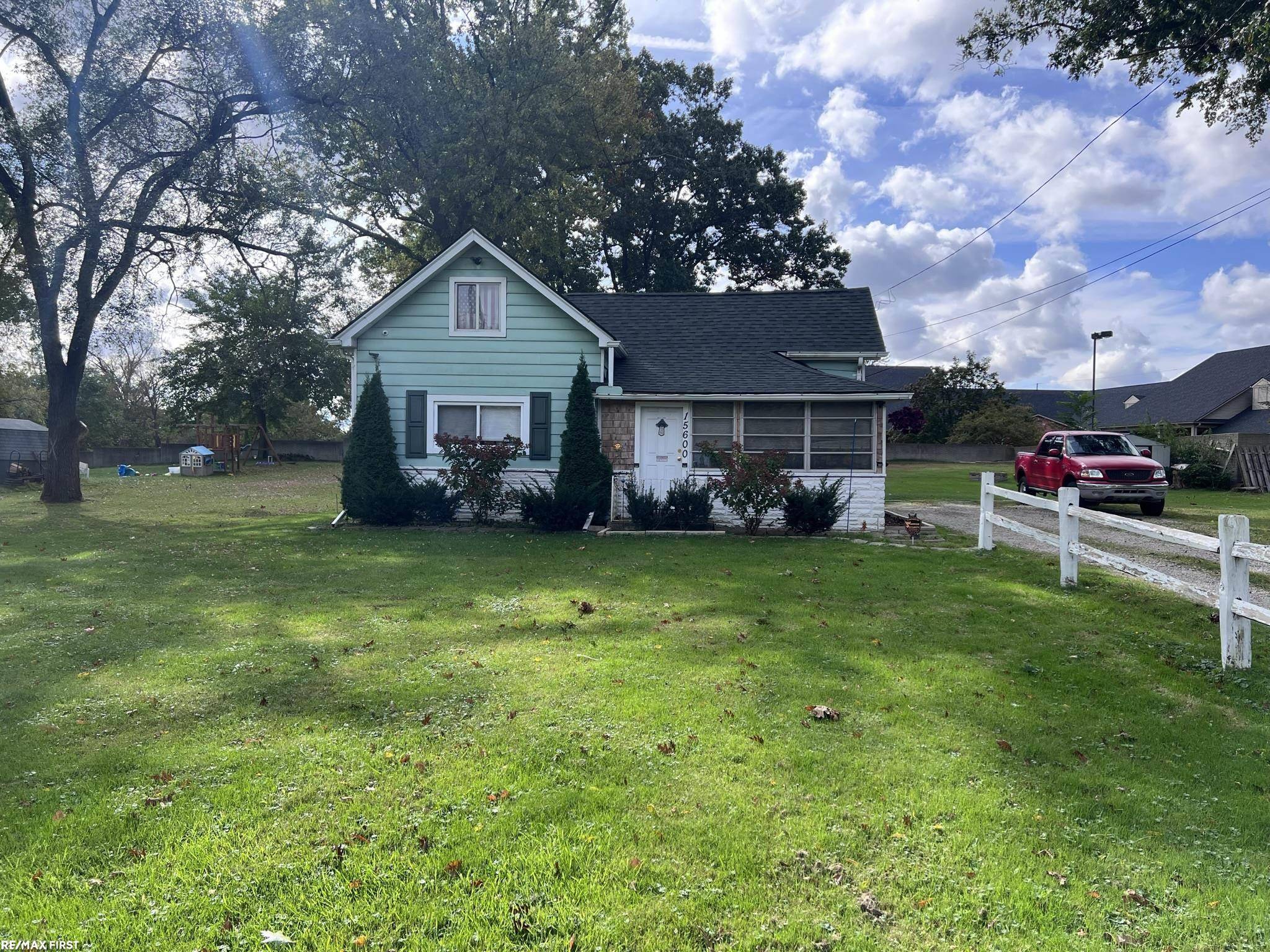 Clinton Township, MI 48036,15600 Millar