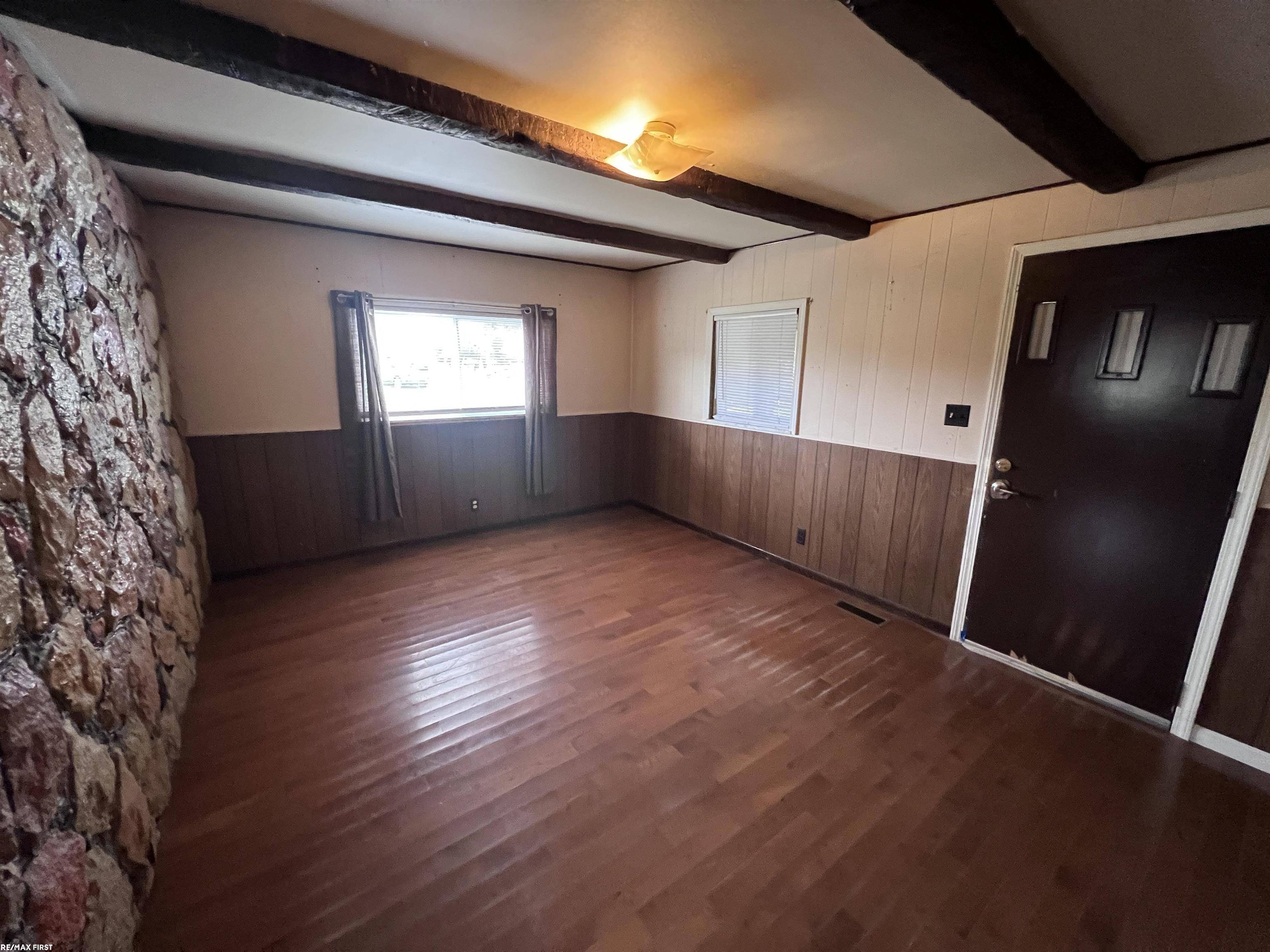 Clinton Township, MI 48036,15600 Millar