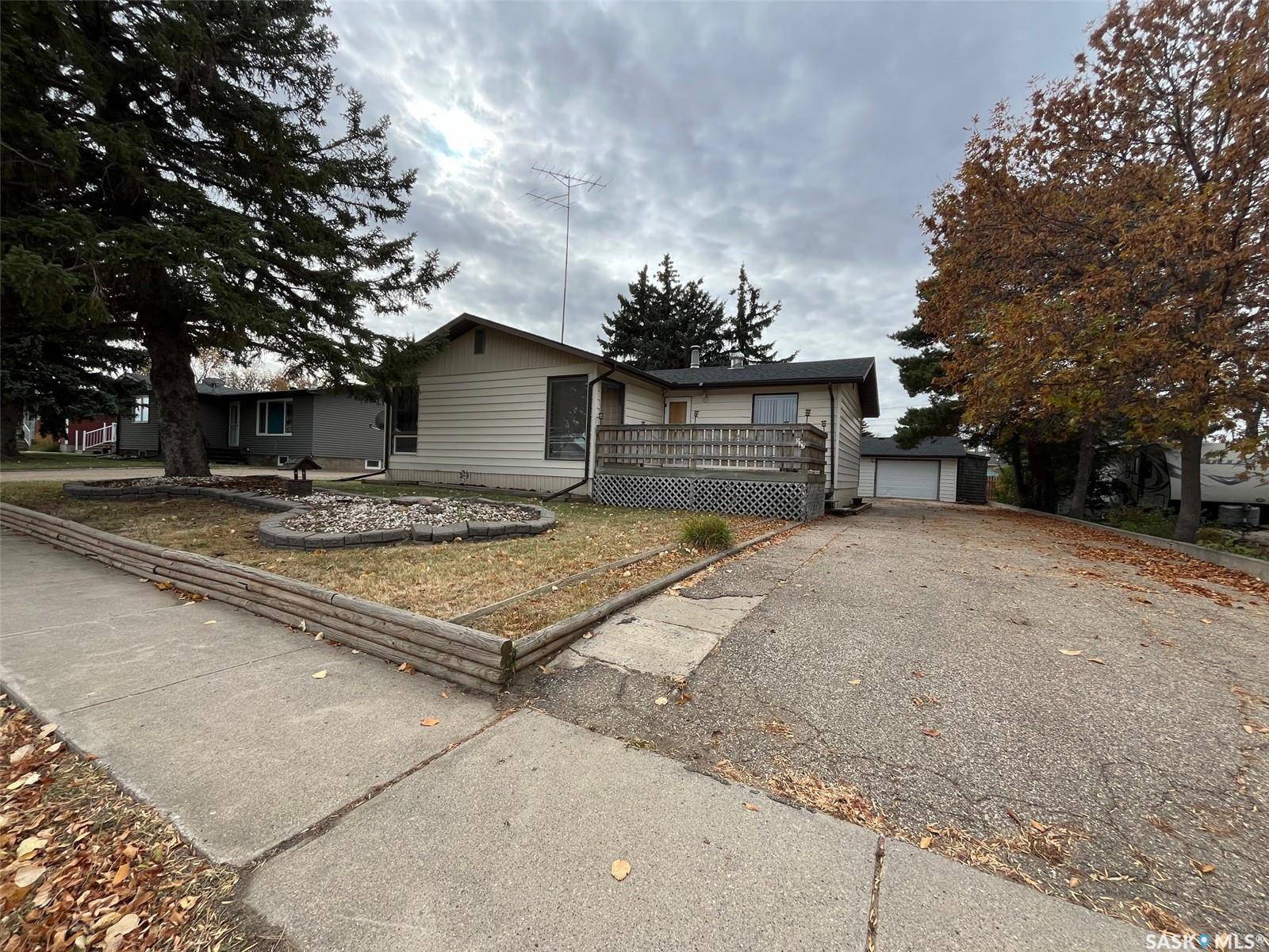 Lafleche, SK S0H 2K0,522 1st STREET E