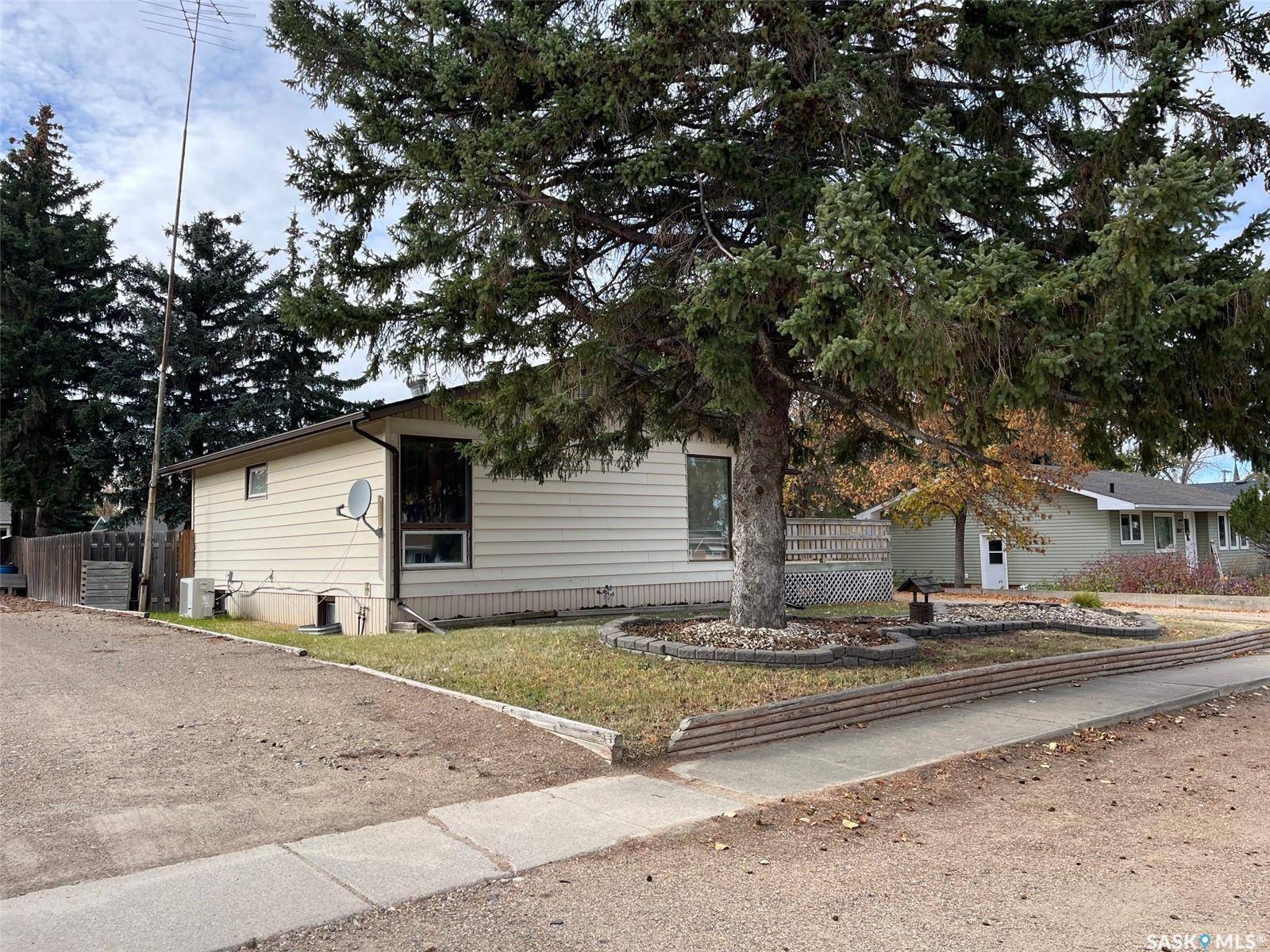 Lafleche, SK S0H 2K0,522 1st STREET E