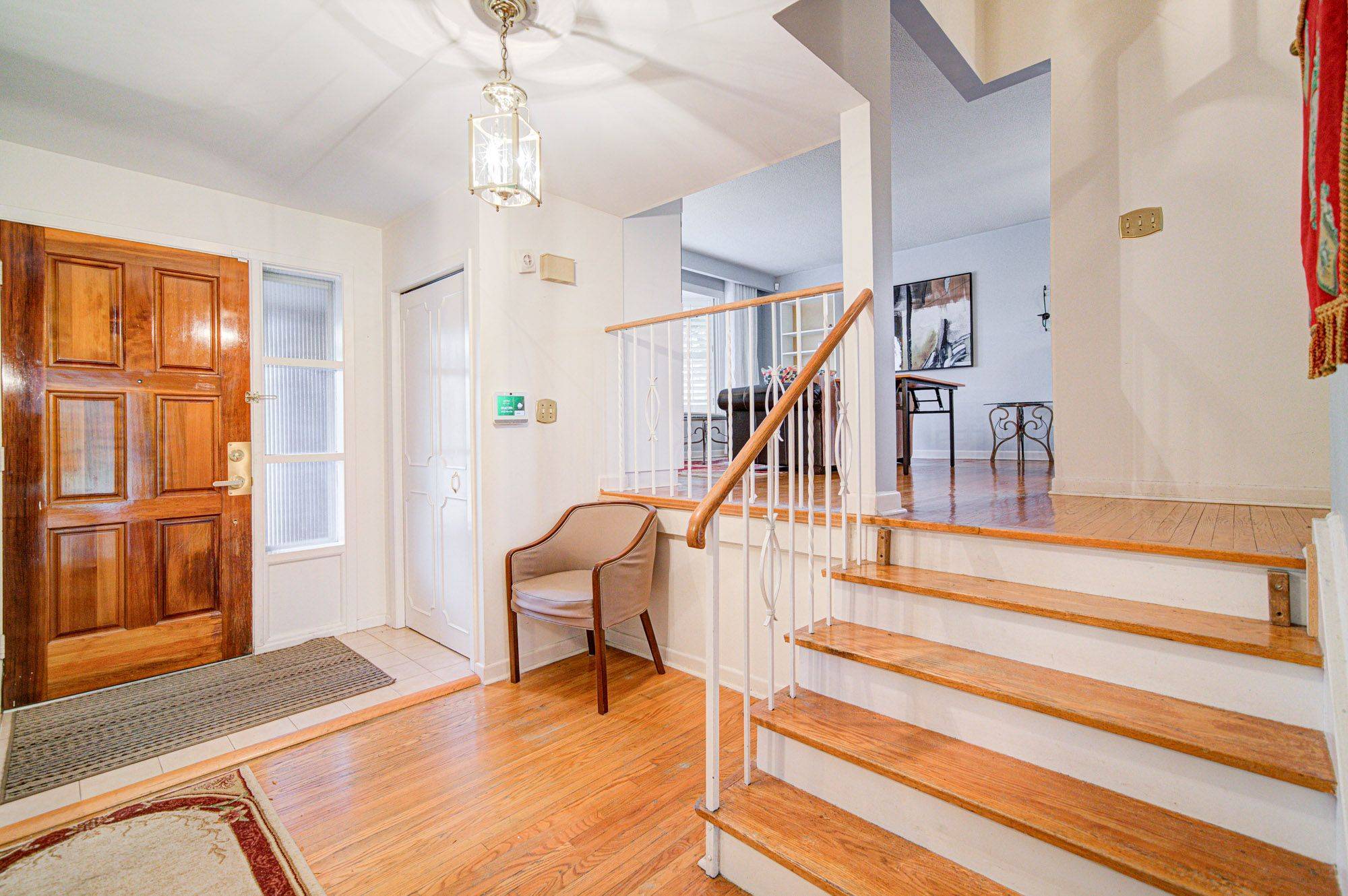 Toronto E07, ON M1S 2N5,52 Deepdale DR