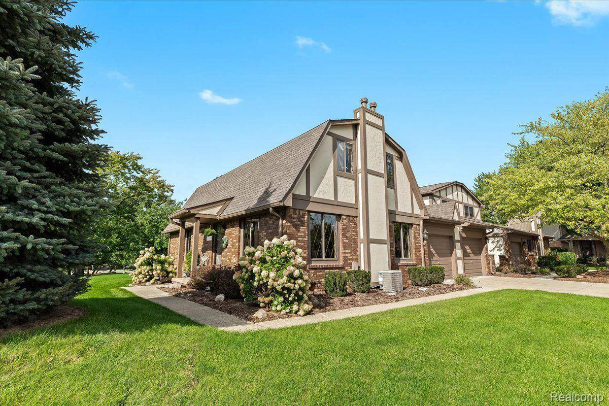 Rochester Hills, MI 48309,1961 PONDVIEW CT