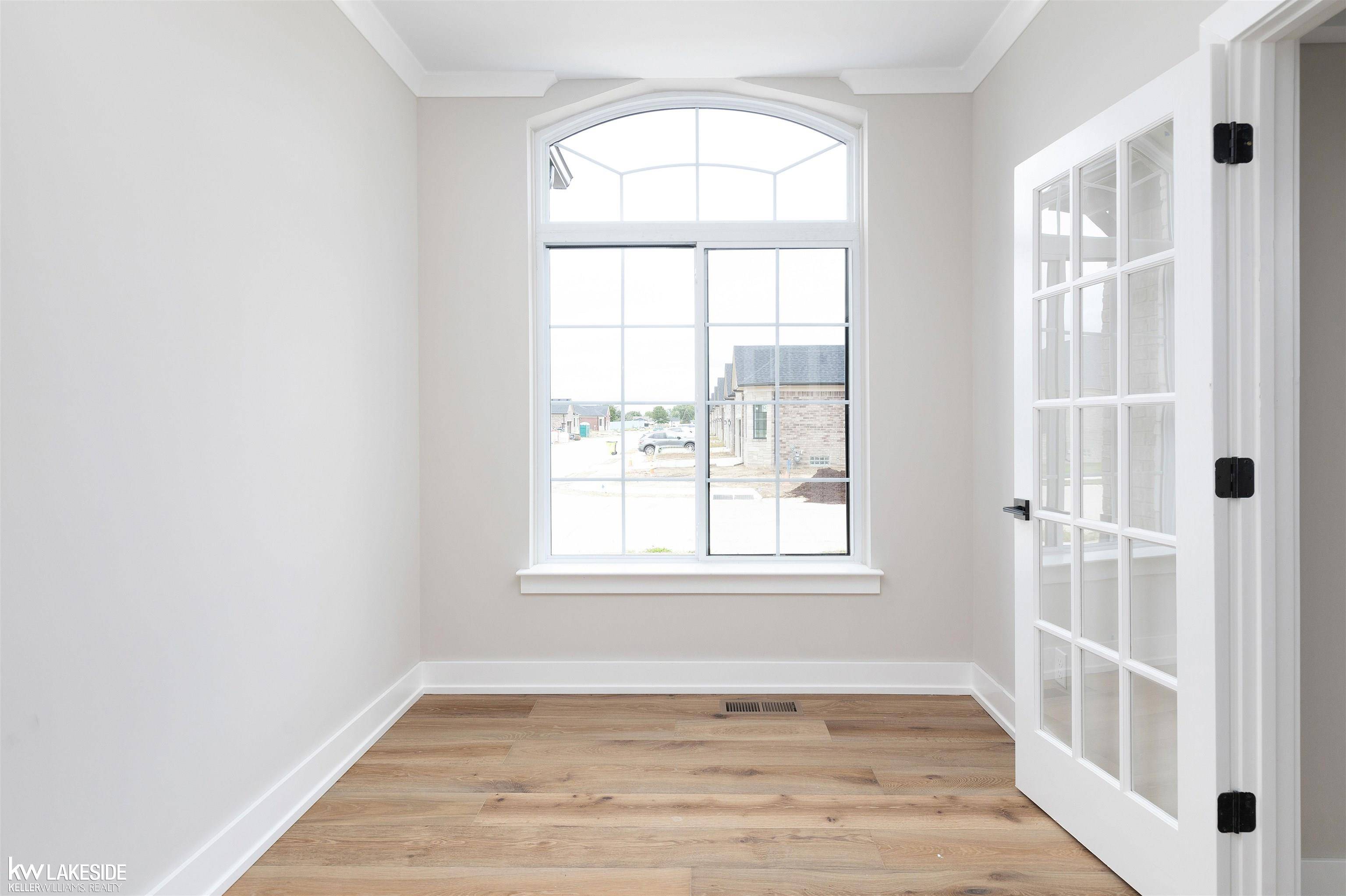 Macomb, MI 48042,18714 Saint Joseph