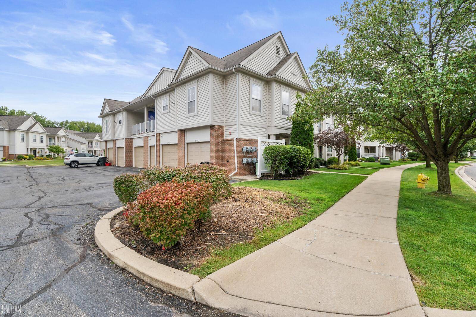 Harrison Twp, MI 48048,25723 Maritime