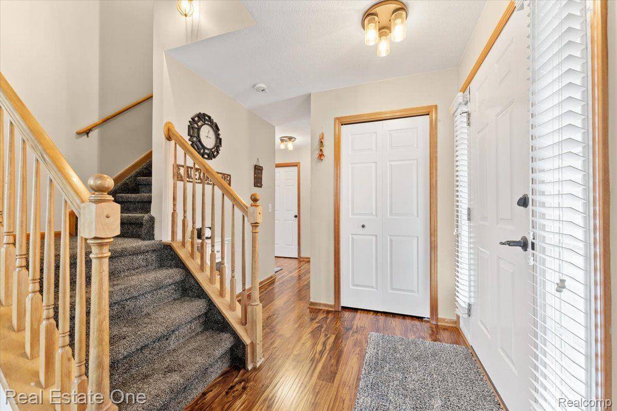 Rockwood, MI 48173,32204 GROAT BLVD