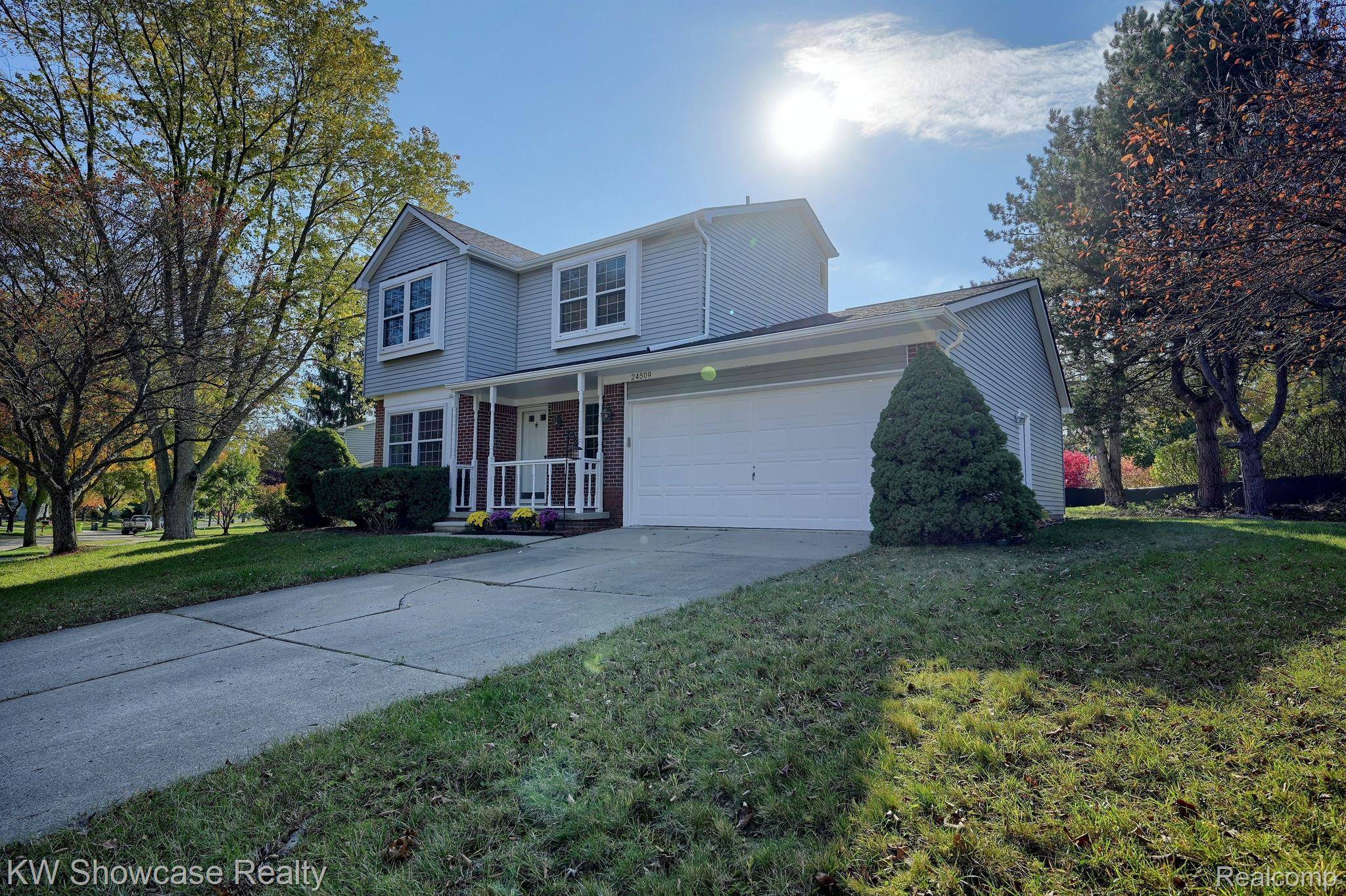 Novi, MI 48374,24509 SIMMONS DR