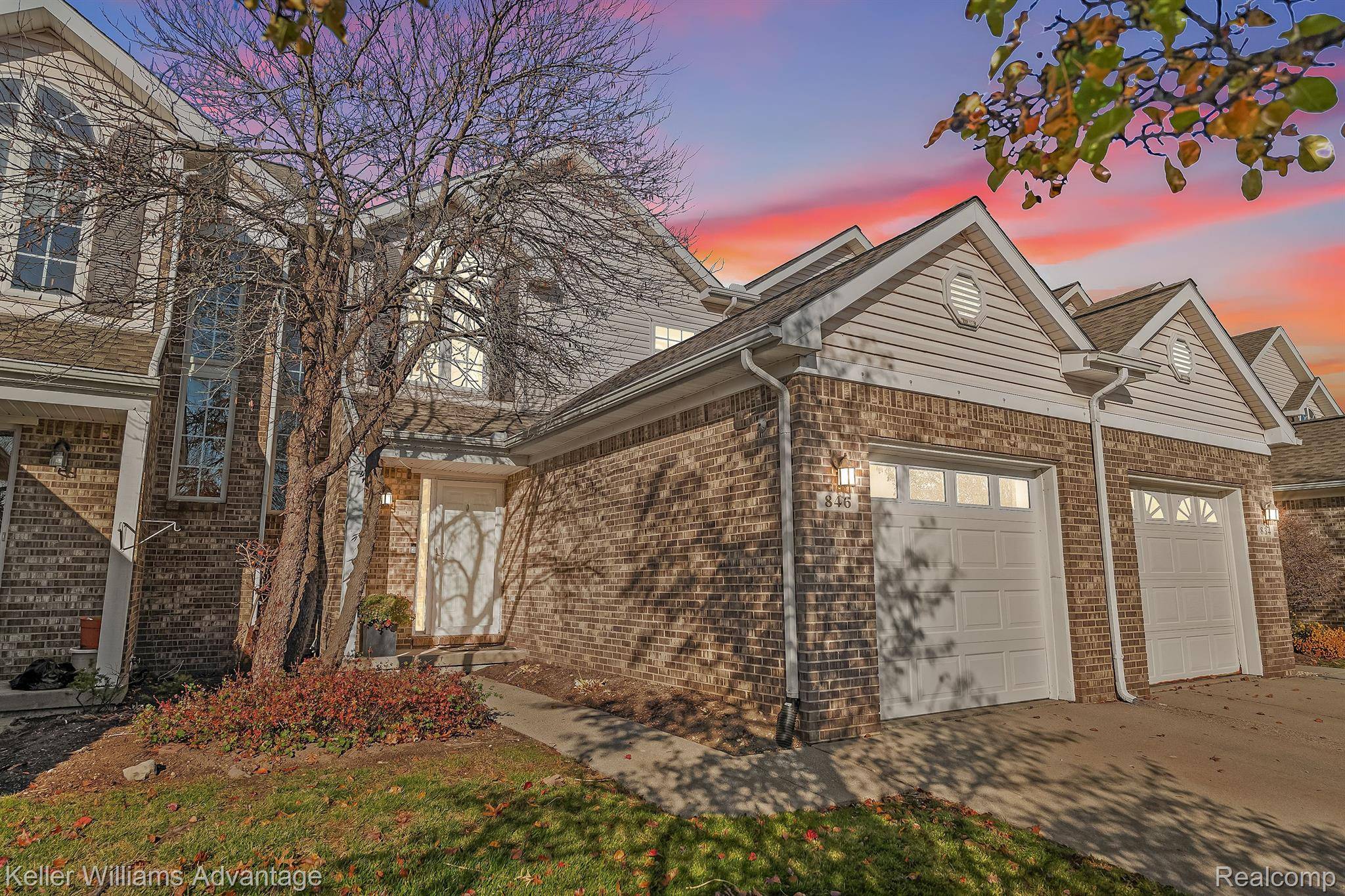 Wixom, MI 48393,846 Natures Cove Ct. CT