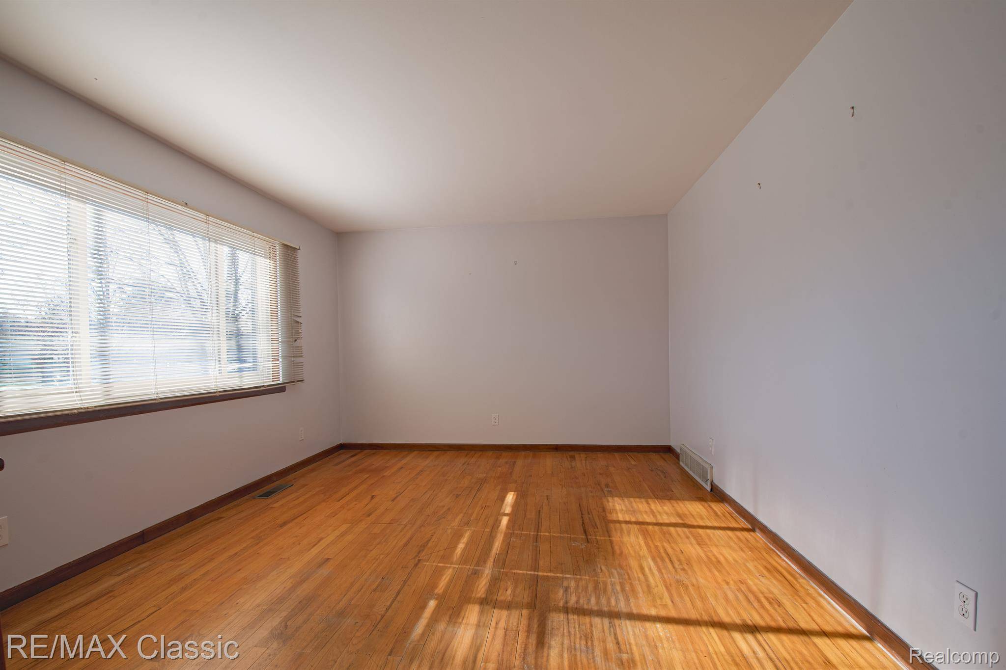 Auburn Hills, MI 48326,895 PROVINCETOWN RD