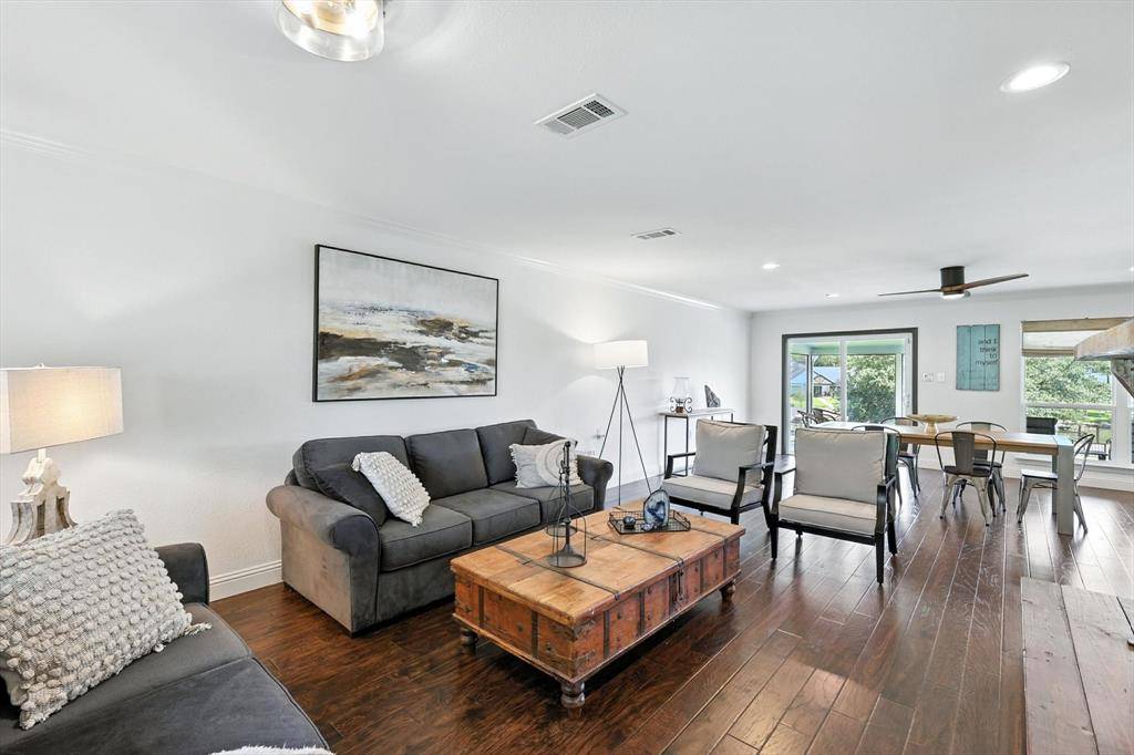 Lake Kiowa, TX 76240,116 Seminole Drive