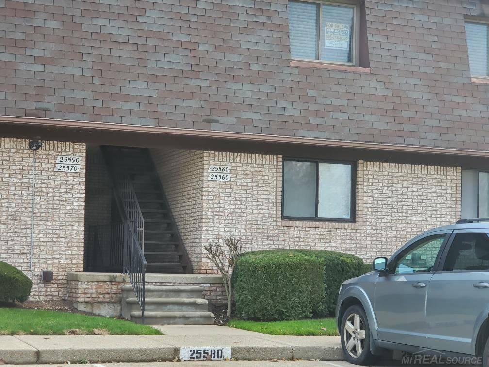 Harrison Twp, MI 48045,25580 Quarter Deck