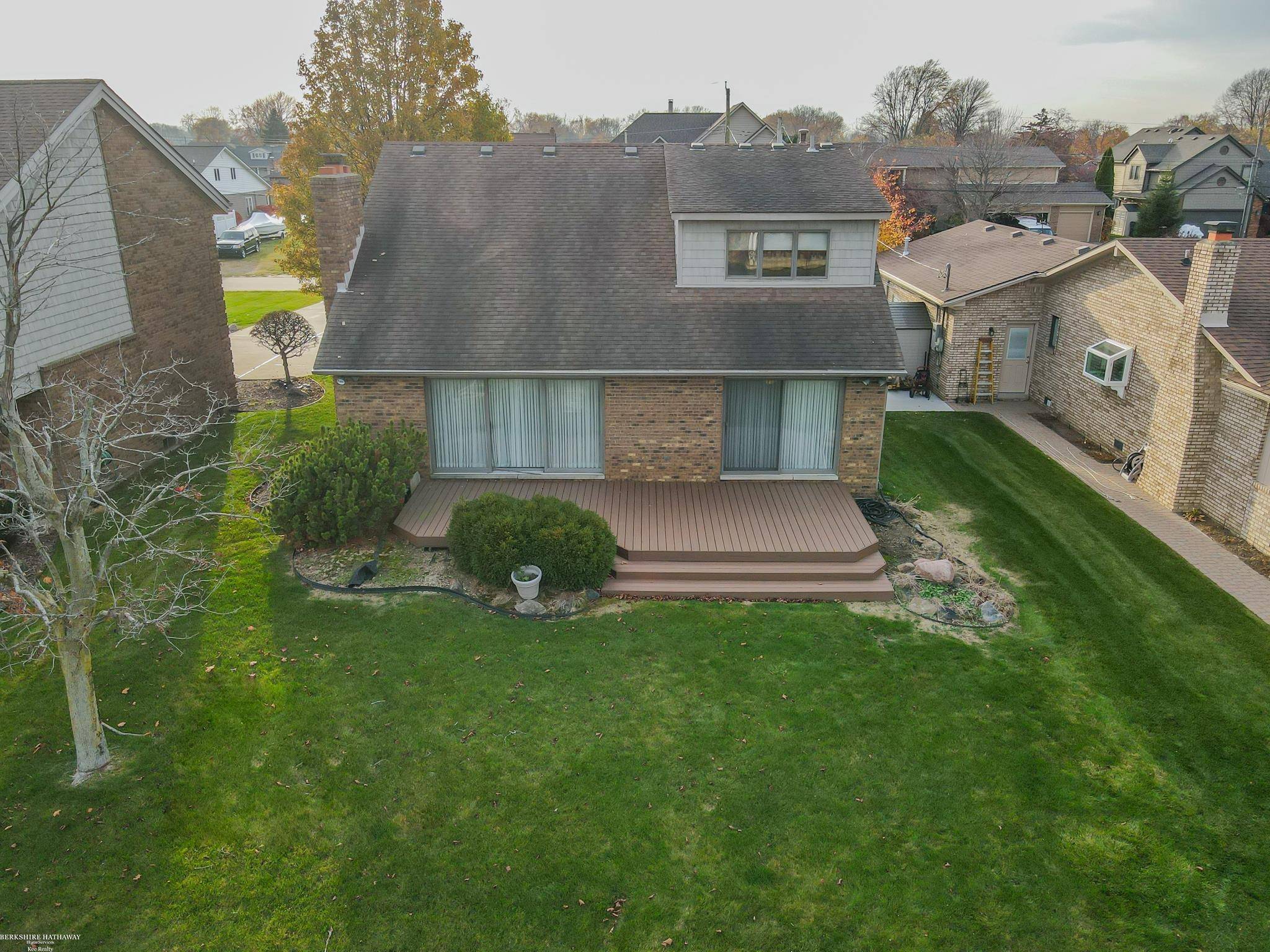 Harrison Twp, MI 48045,41620 Belvidere