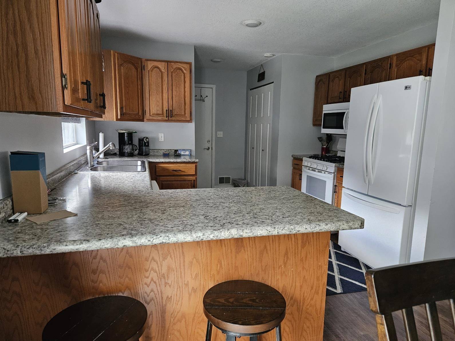 East Tawas, MI 48730,1012 Owosso