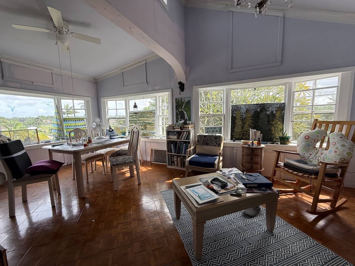 Hilo, HI 96720,37 MEHAU LN