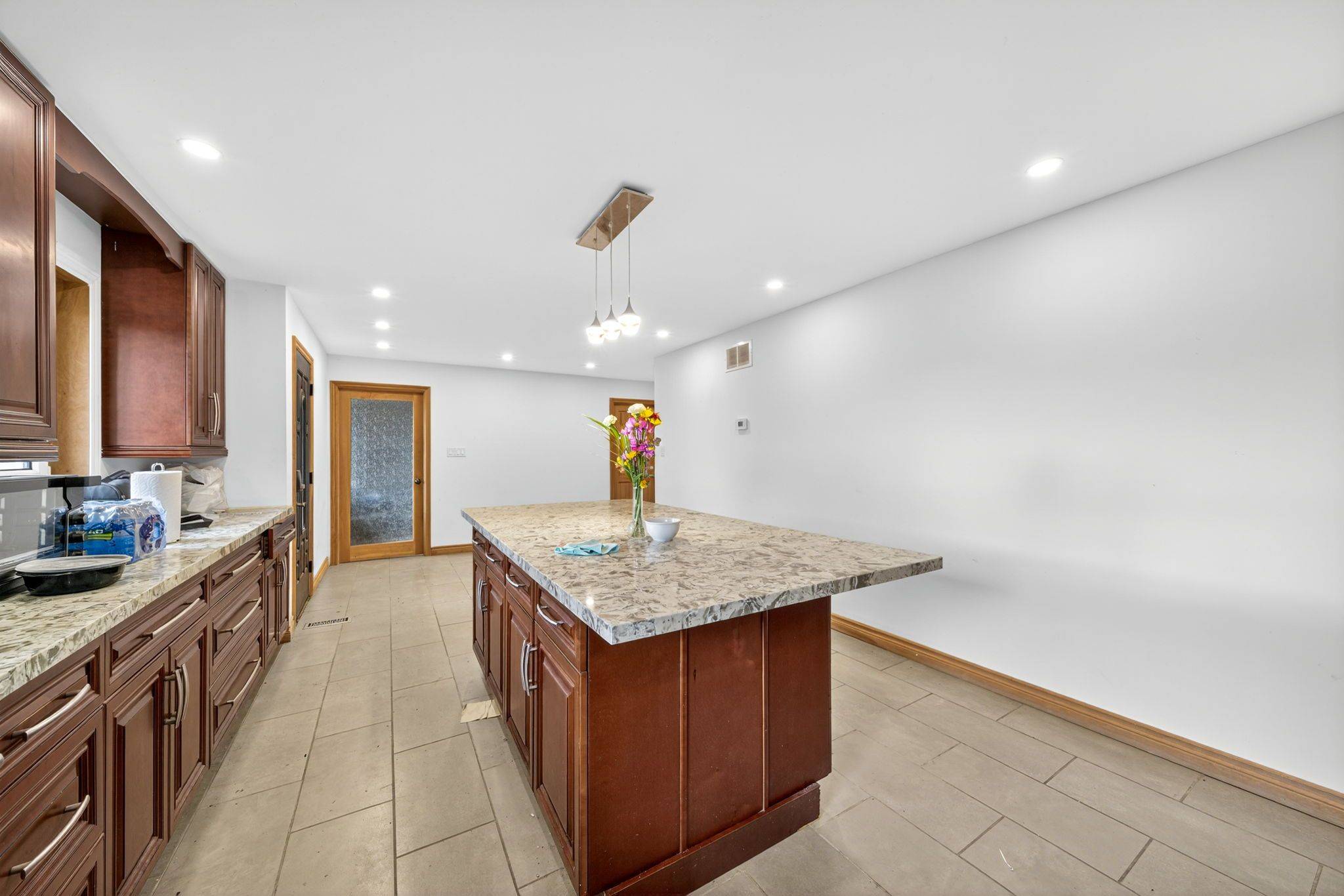 East Gwillimbury, ON L0G 1R0,2448 Holborn RD