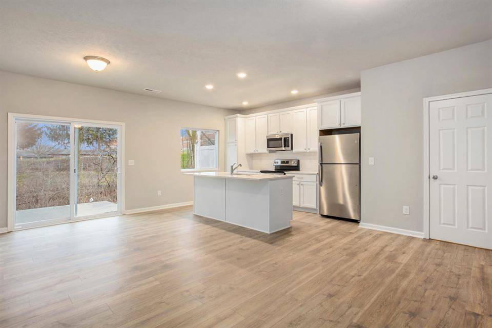 Kentwood, MI 49512,4662 Glen Haven DR SE