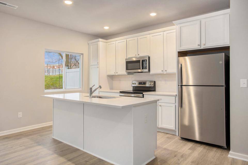 Kentwood, MI 49512,4662 Glen Haven DR SE