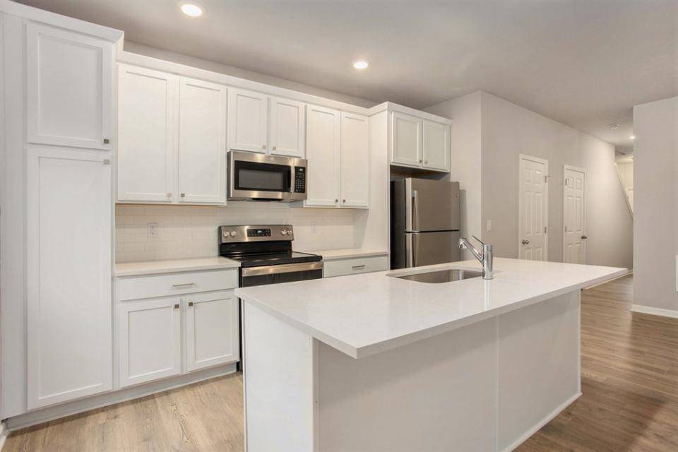 Kentwood, MI 49512,4662 Glen Haven DR SE