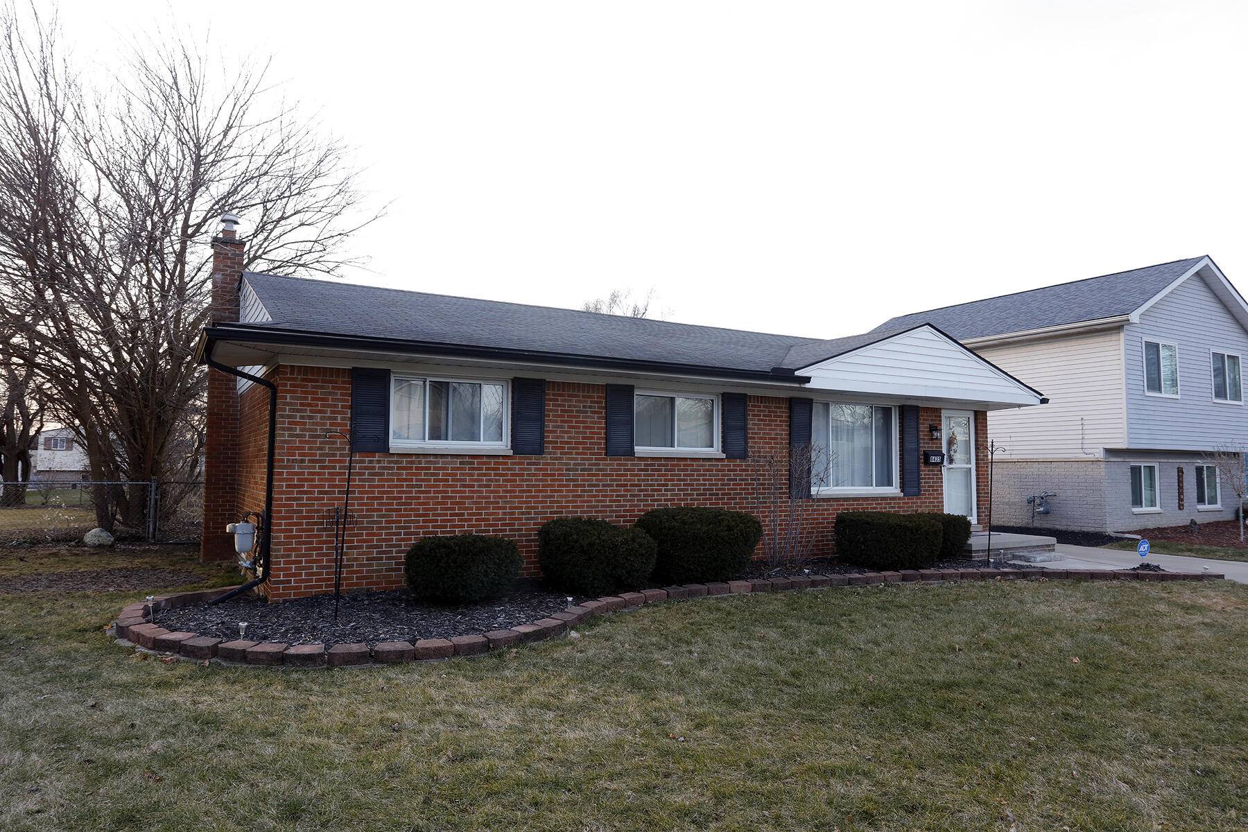 Canton, MI 48187,8435 Alton ST