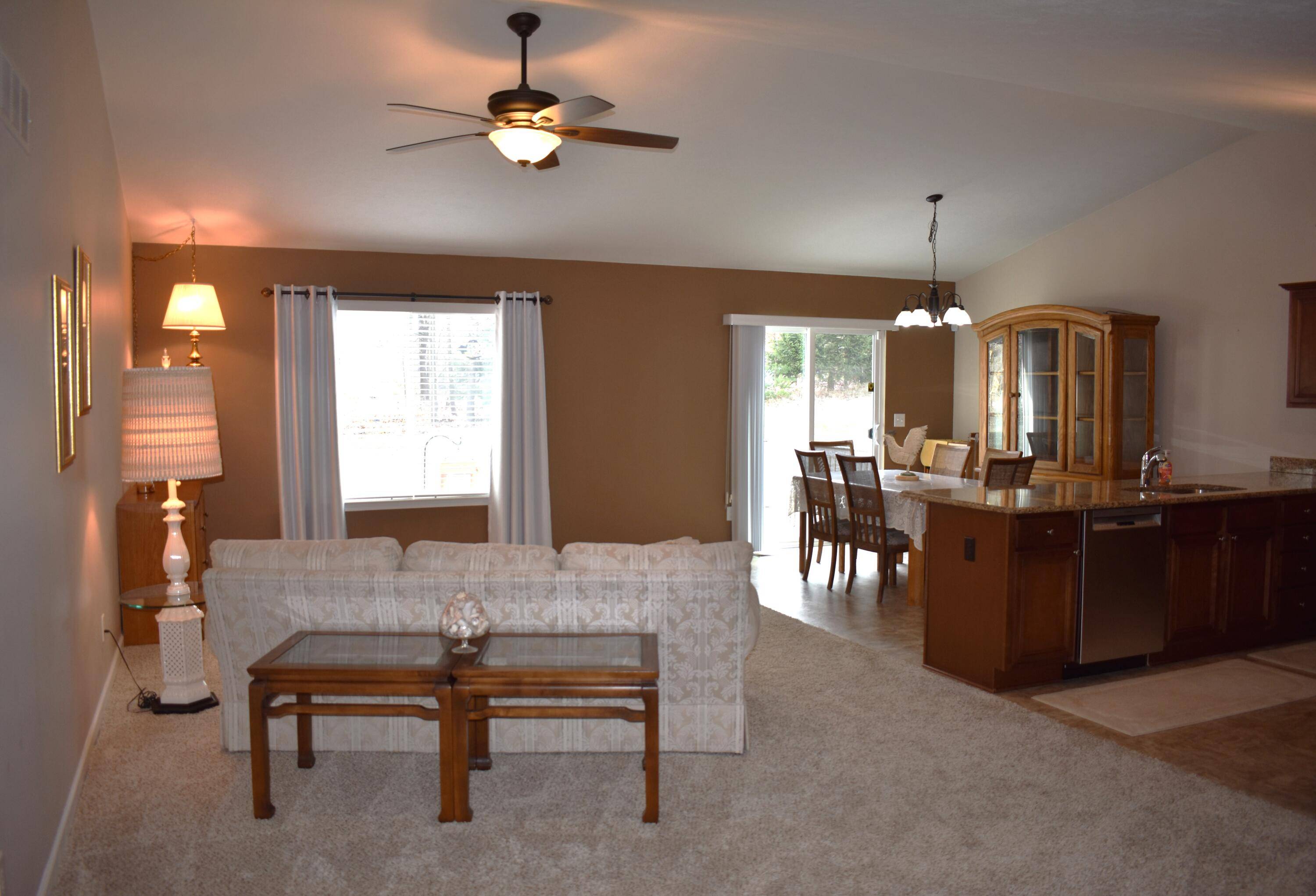 Pinckney, MI 48169,9987 Whispering Woods DR