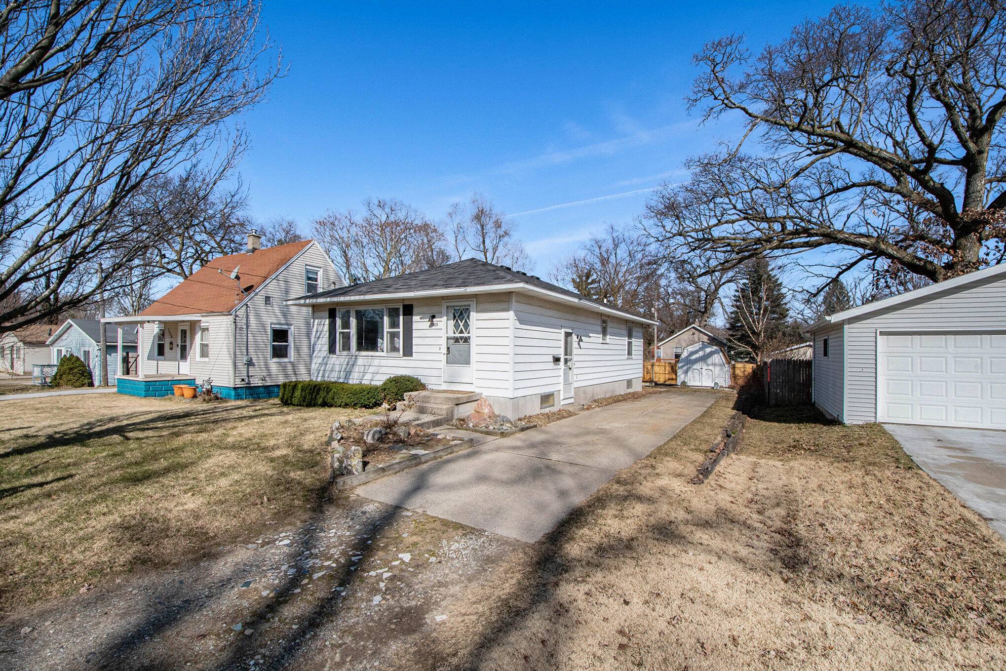 Grand Rapids, MI 49503,1323 Mason ST NE