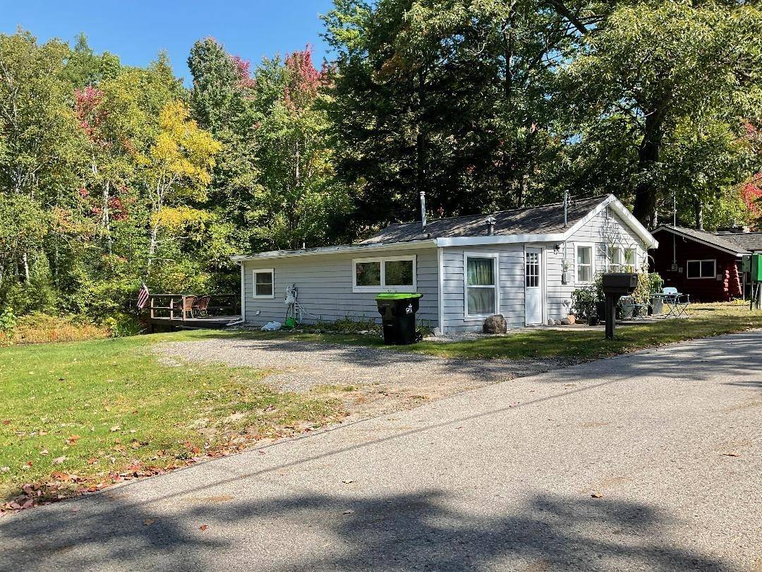 Cadillac, MI 49601,256 W Lake