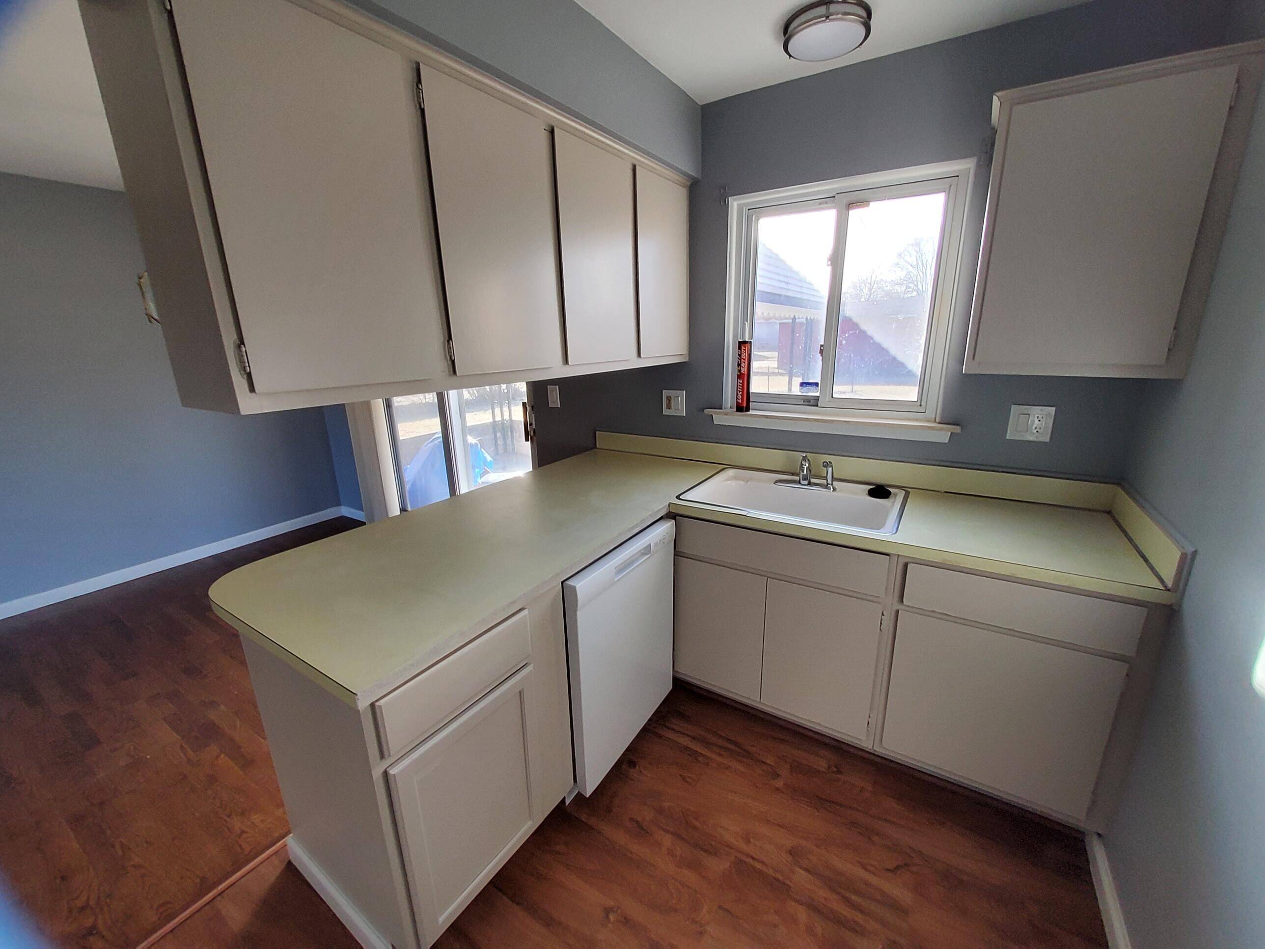 Inkster, MI 48141,4082 Fox ST