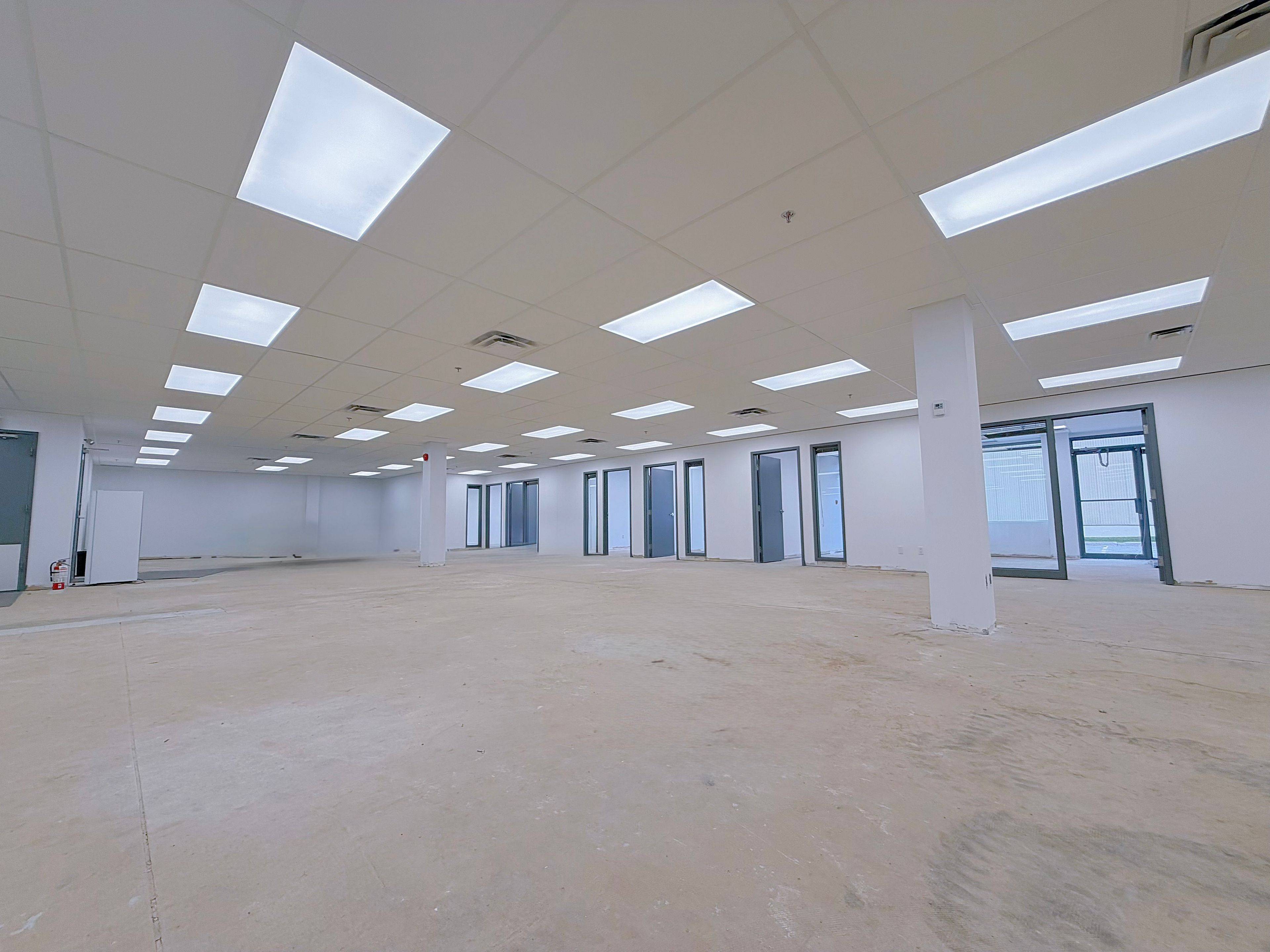 Mississauga, ON L4Z 3K7,160 Traders BLVD E #106