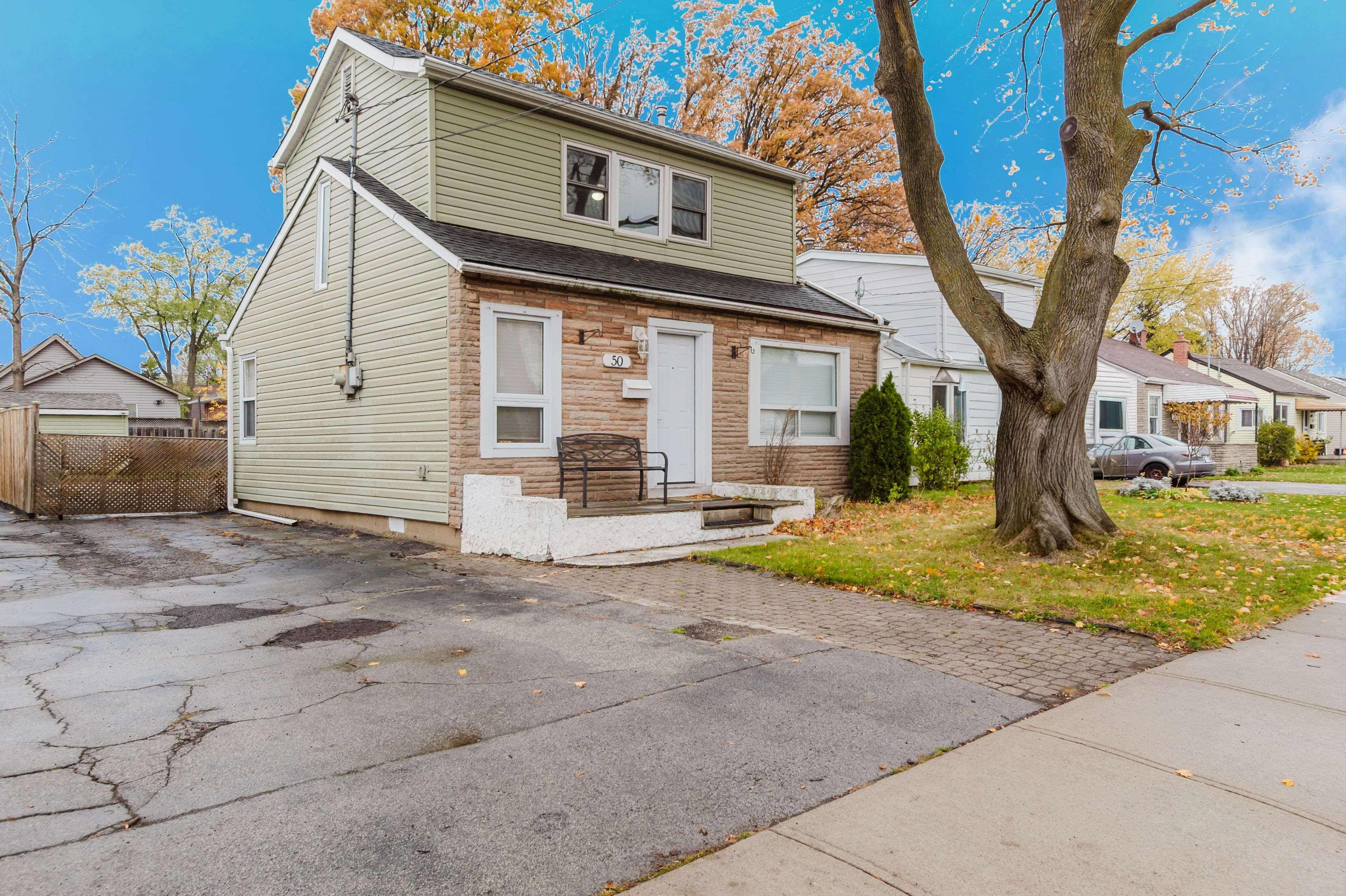 Hamilton, ON L8V 3T1,50 East 33rd ST