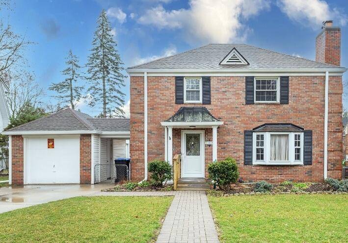 Ypsilanti, MI 48197,1211 Whittier RD