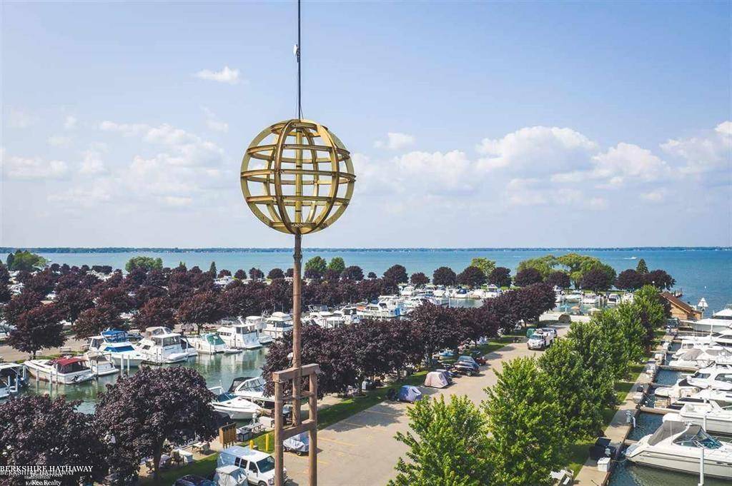 Harrison Twp, MI 48045,41700 Conger Bay G-260