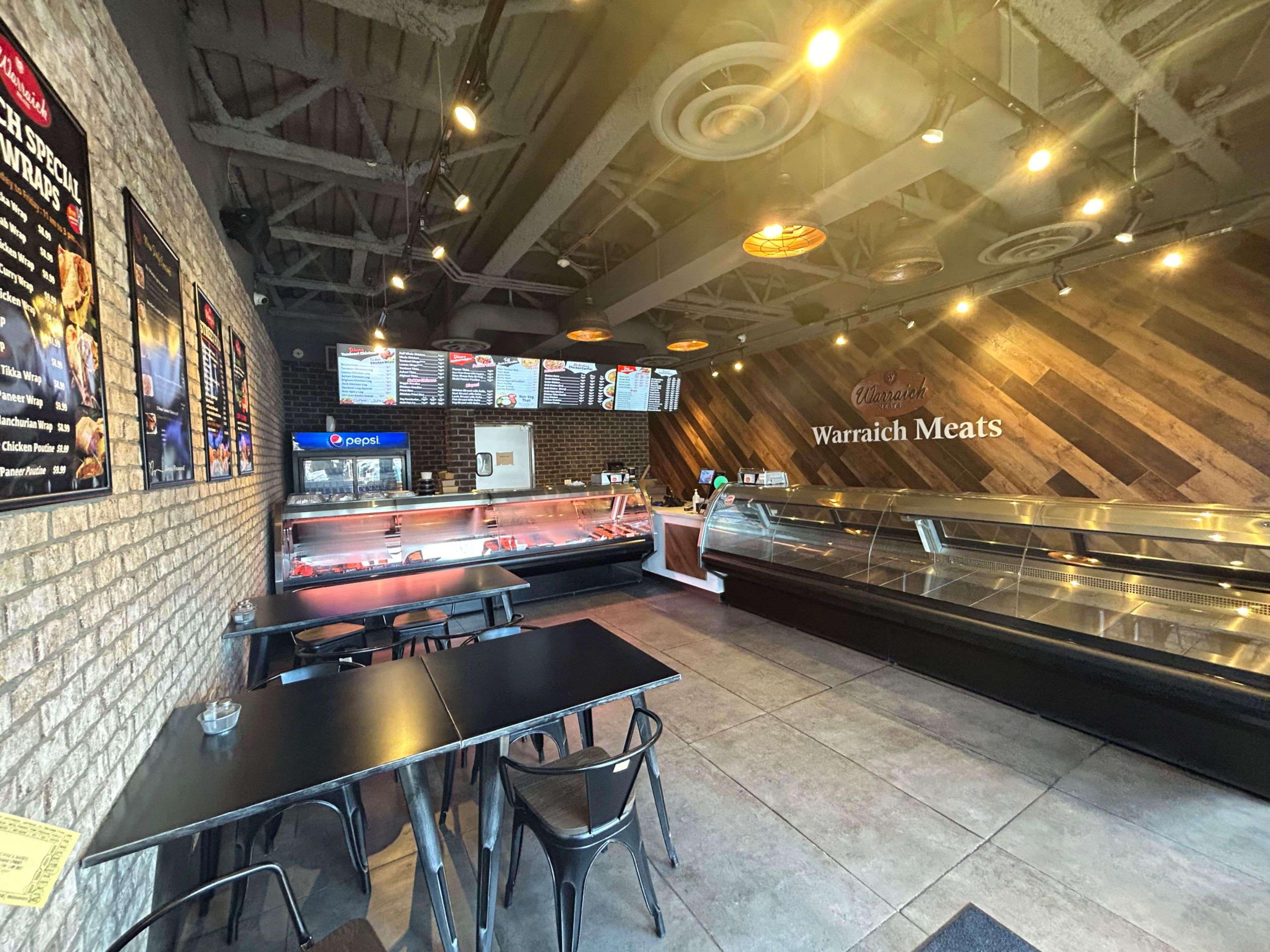 Hamilton, ON L8E 1H6,40 Centennial Pkwy N ## 2