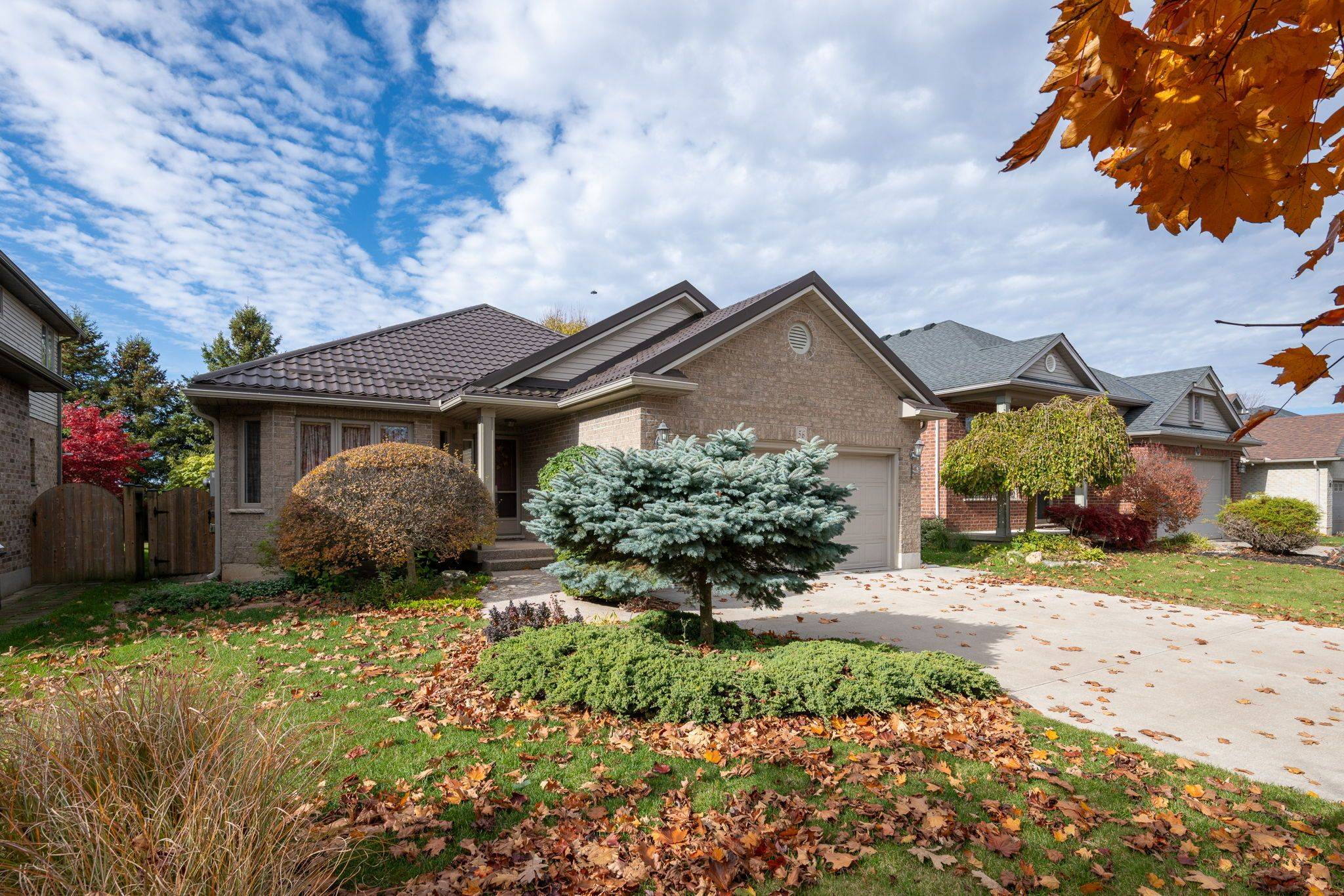 St. Thomas, ON N5R 6K7,56 Lake Margaret TRL