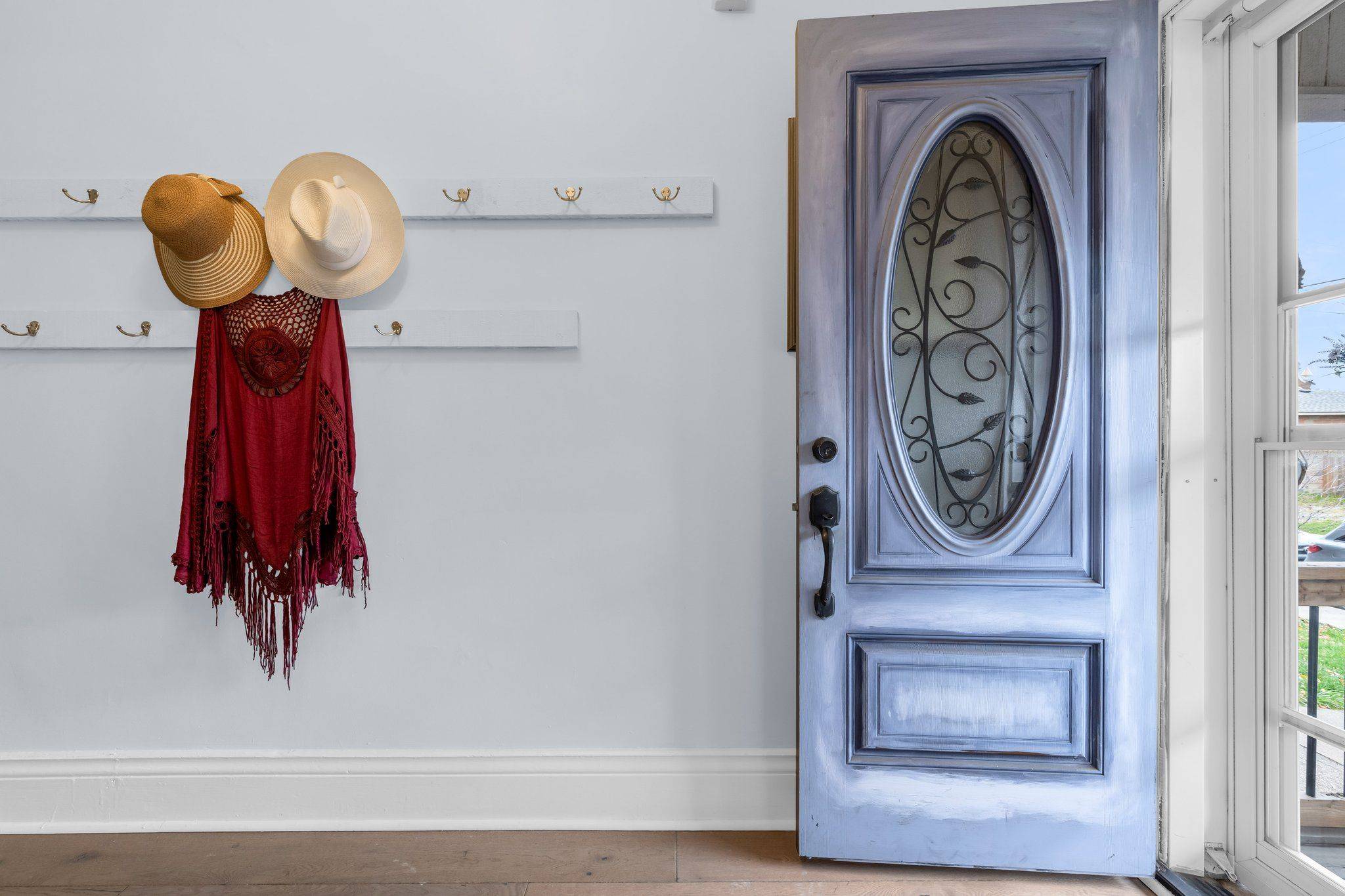 Hamilton, ON L8L 6Y1,163 Leinster AVE N