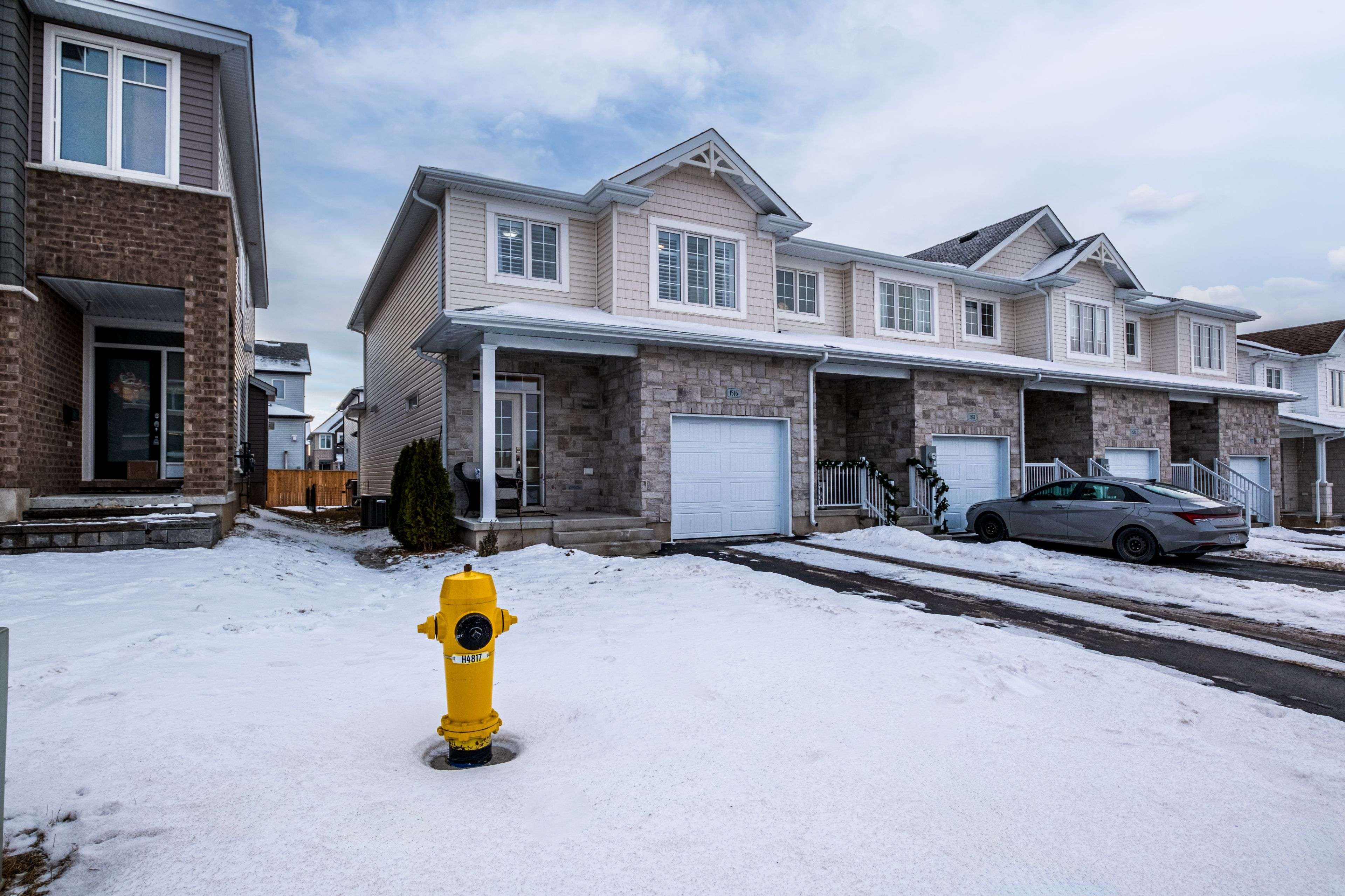 Kingston, ON K7K 0H6,1516 SCARLET ST