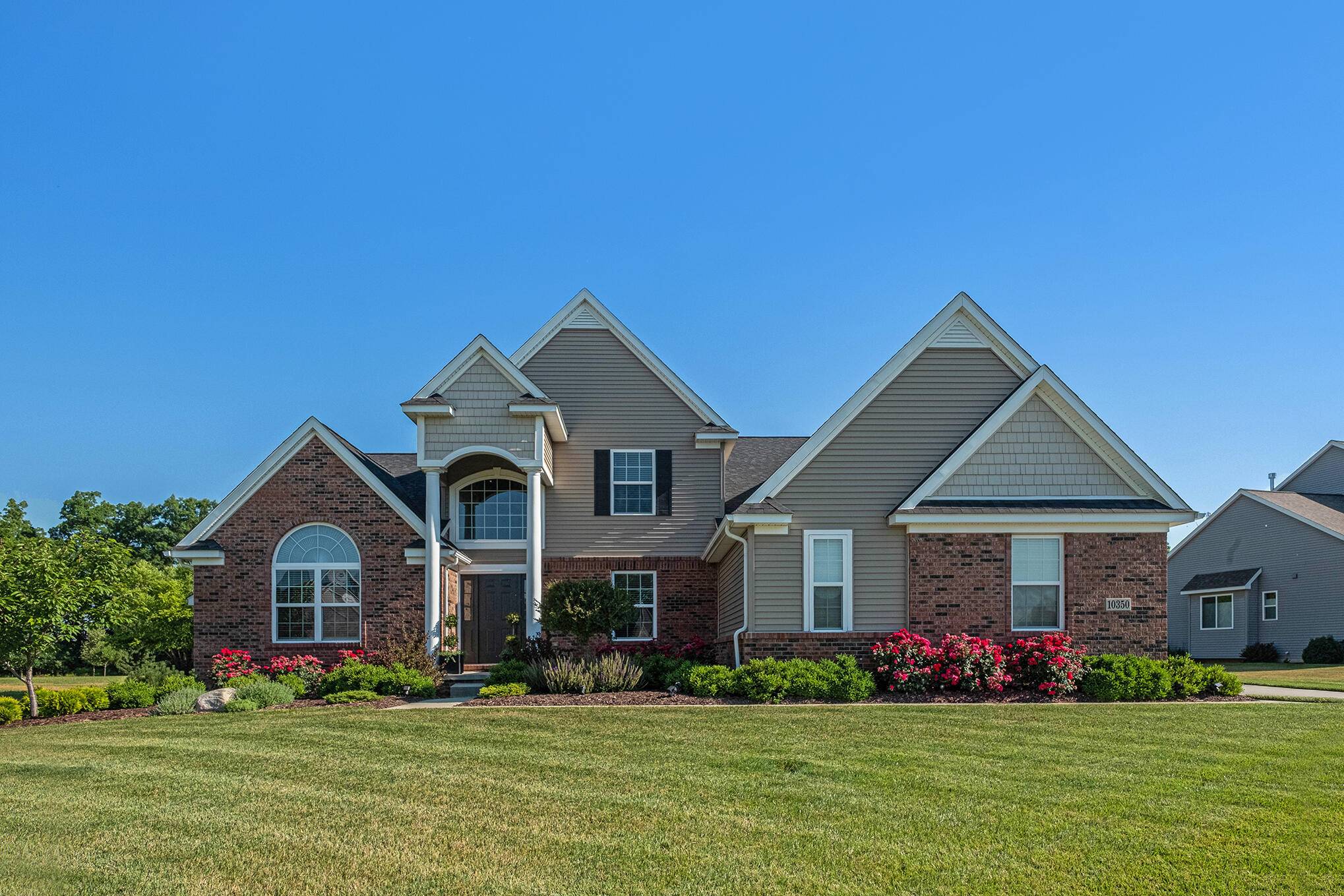 Saline, MI 48176,10350 Cobb Hollow Farm RD