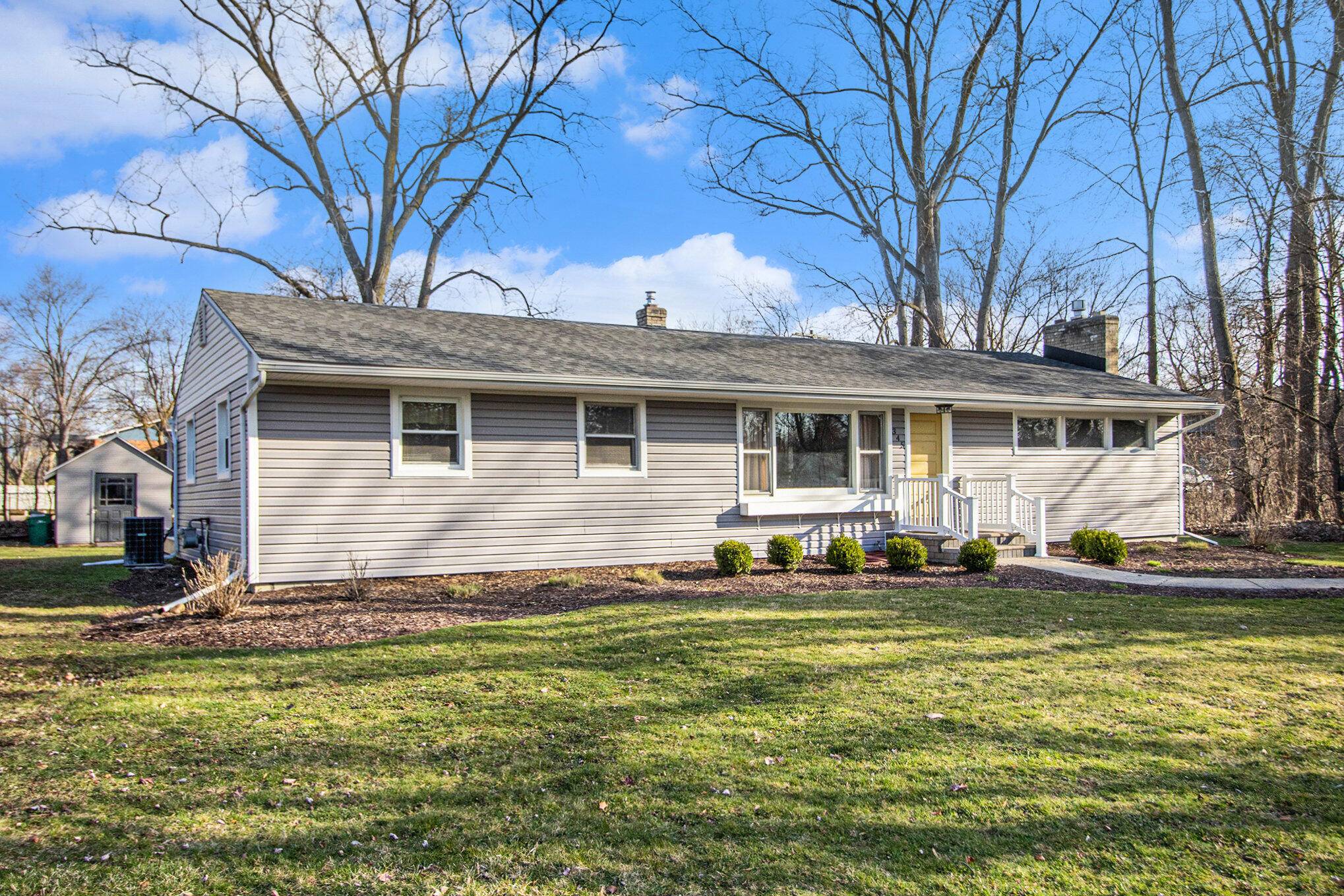 Saline, MI 48176,345 Detroit ST