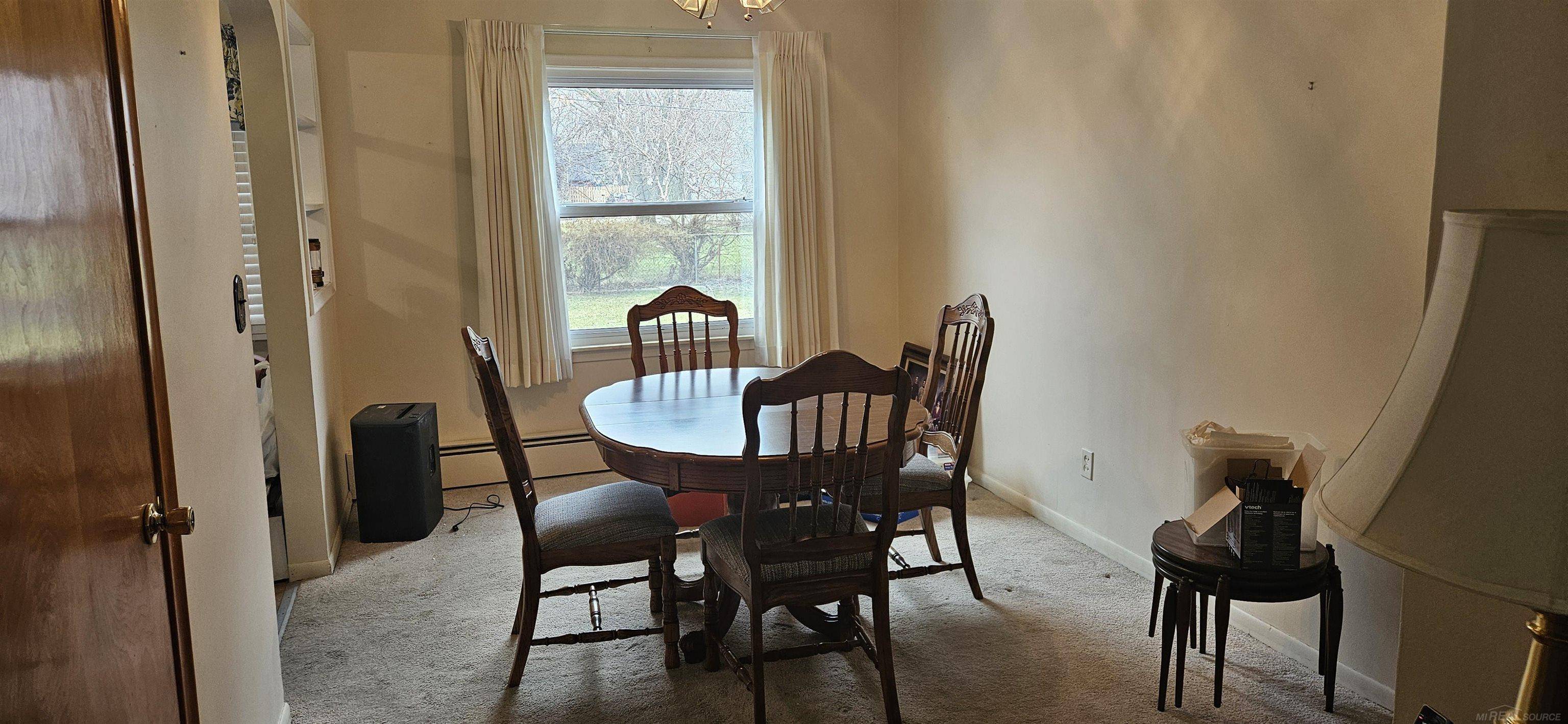 Warren, MI 48089,8239 Studebaker