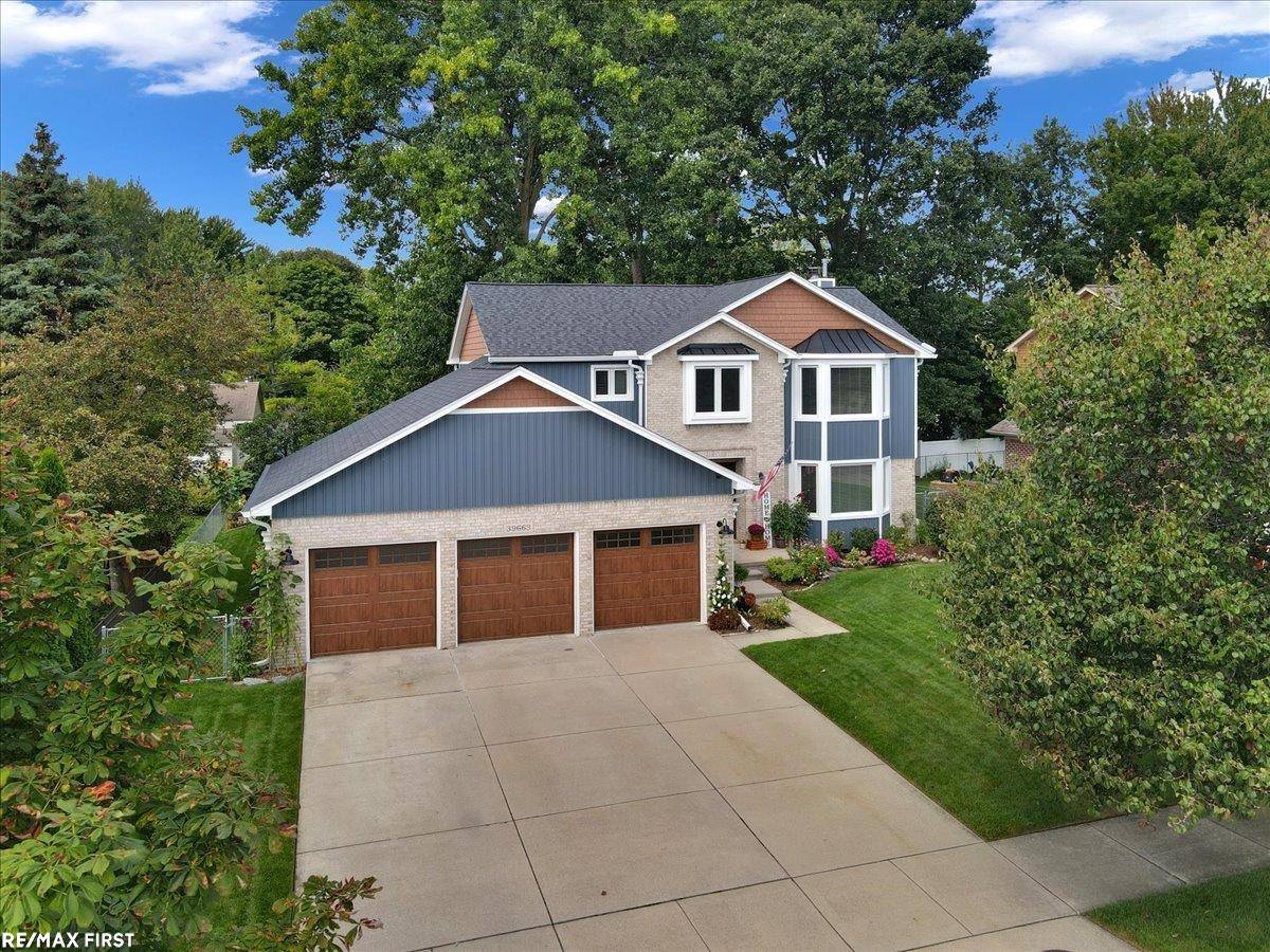 Harrison Twp, MI 48045,39663 Southpointe