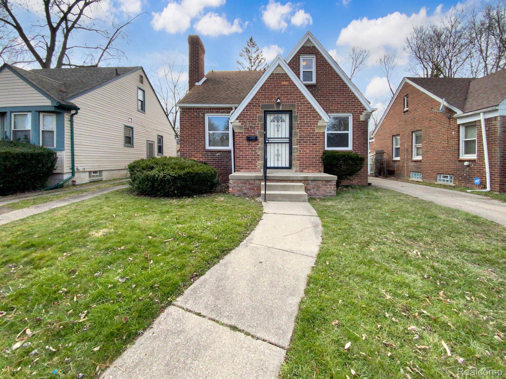 Detroit, MI 48219,16535 STAHELIN AVE